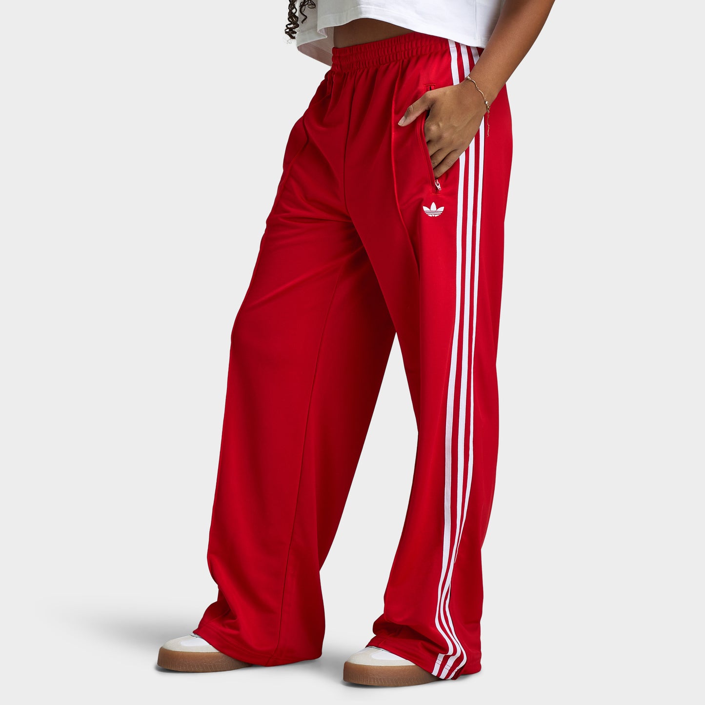 adidas Femmes Adicolor Classic Firebird Pantalon de course ample Meilleur Écarlate / Blanc