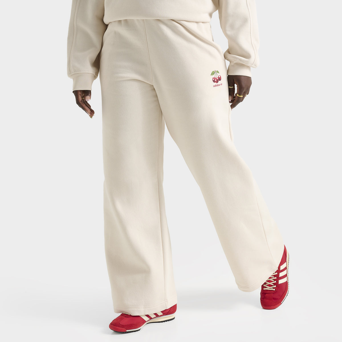 Adidas Women's Cherry Wide Leg Pant / Wonder White | JD Sports