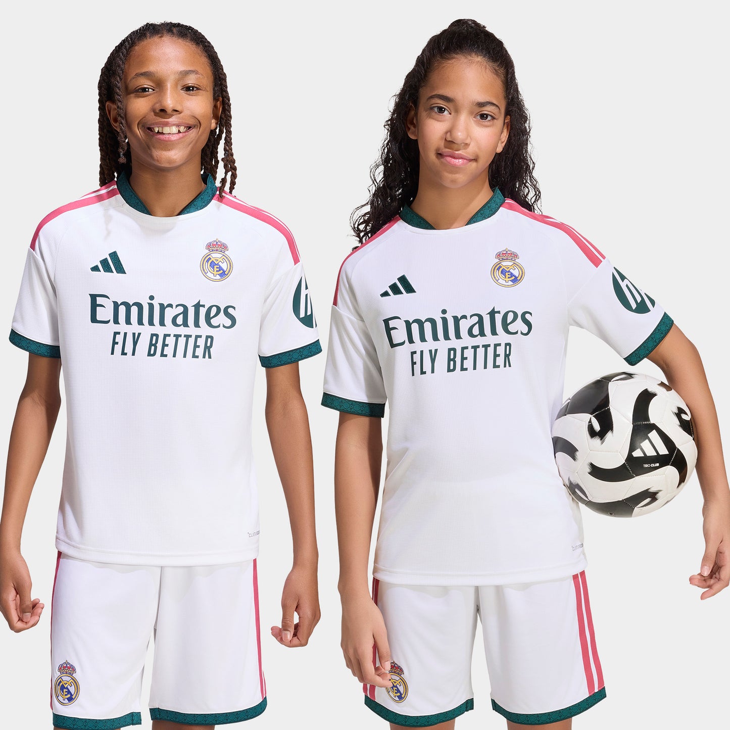 adidas Juniors' Real Madrid Home Jersey / White