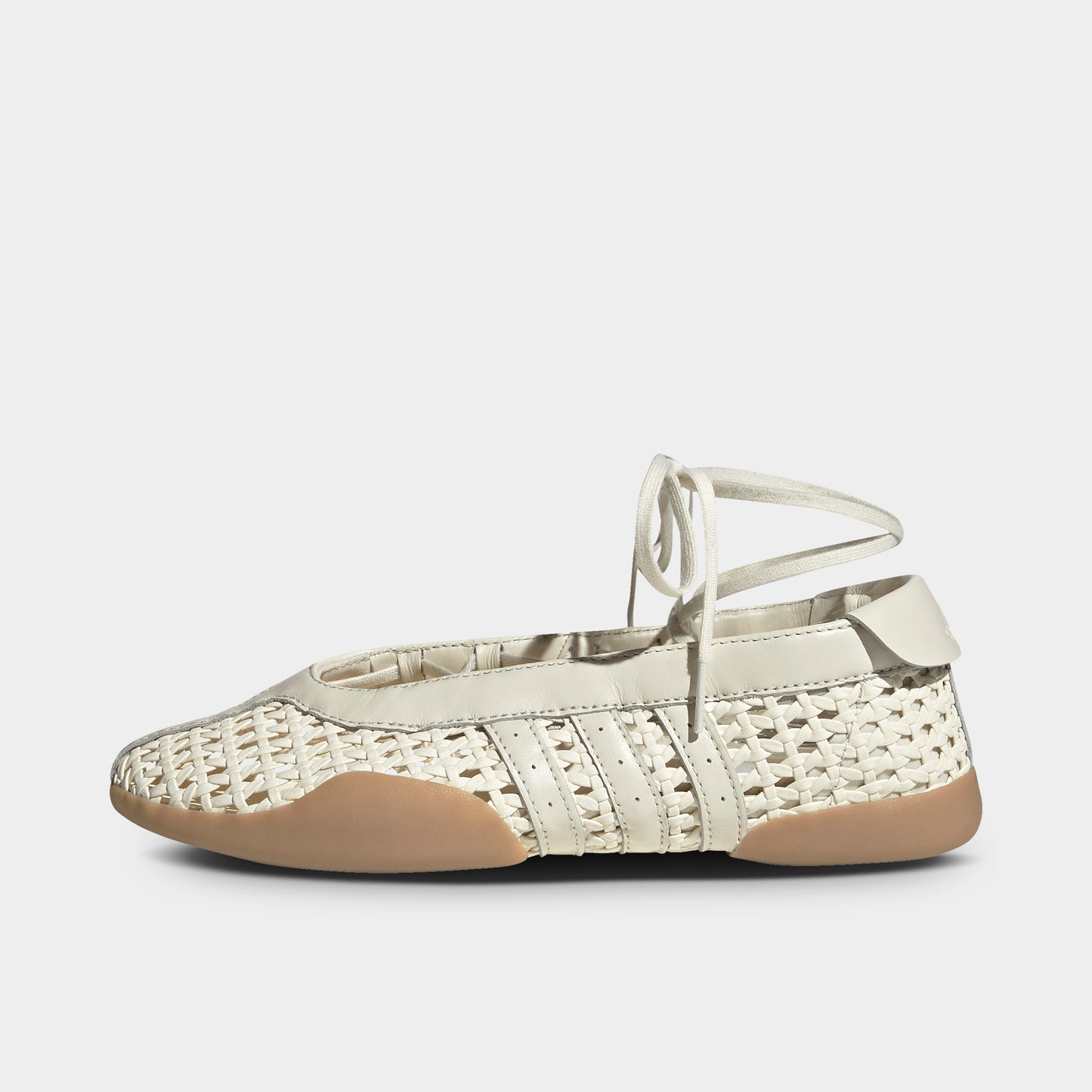adidas Originals Femme Taekwondo Mei Ballerines / Blanc crème