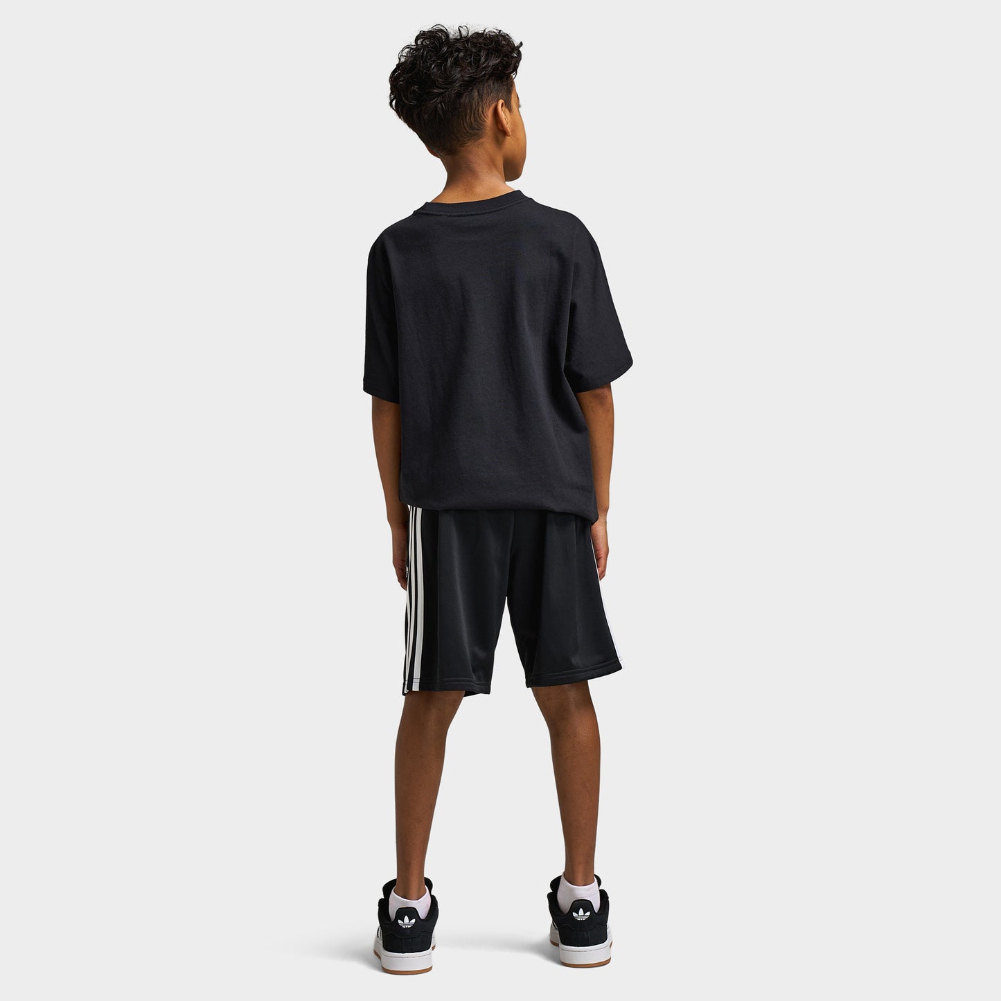 adidas Juniors' Loose Fit Logo Love T-Shirt / Black