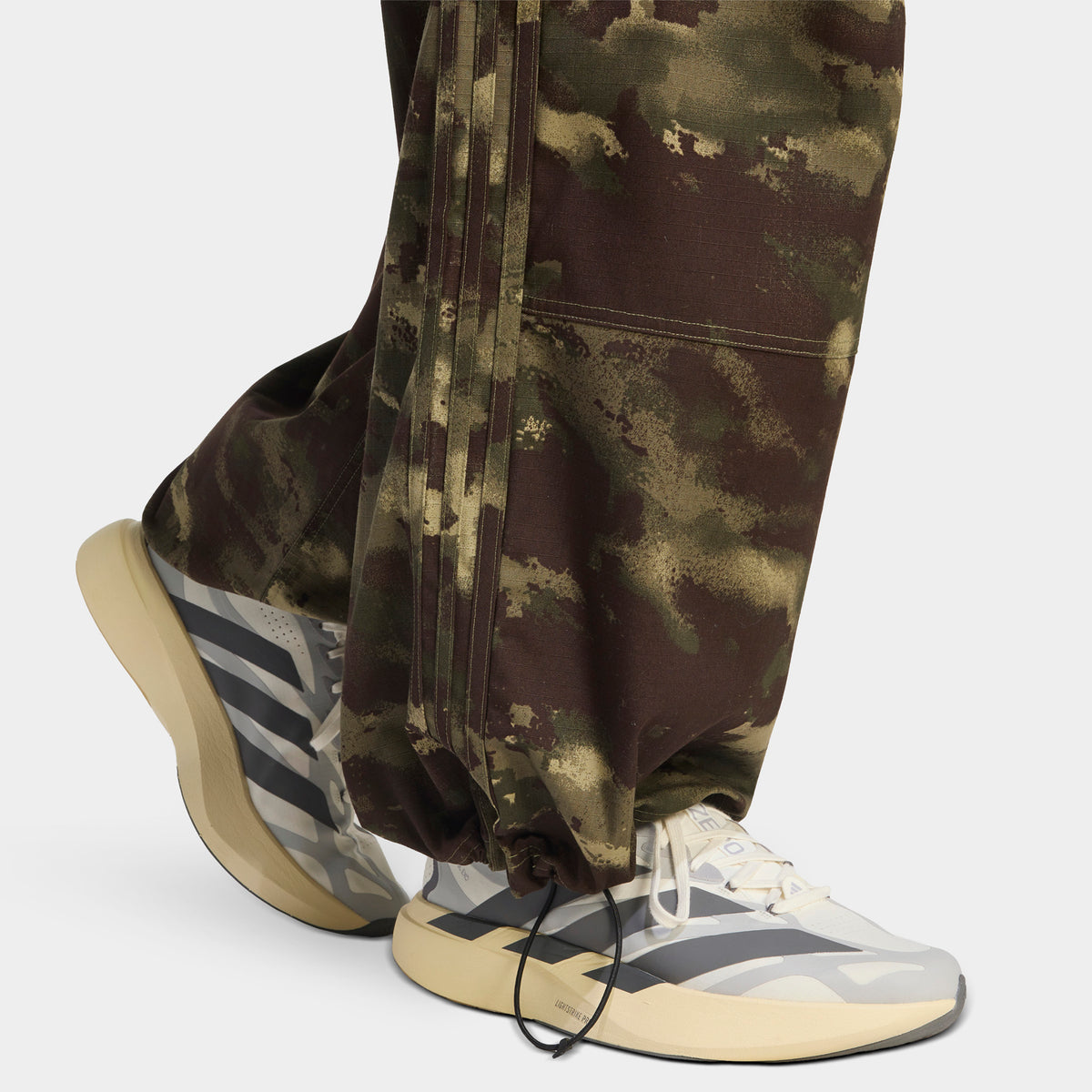 adidas Camo Pants / Olive Strata