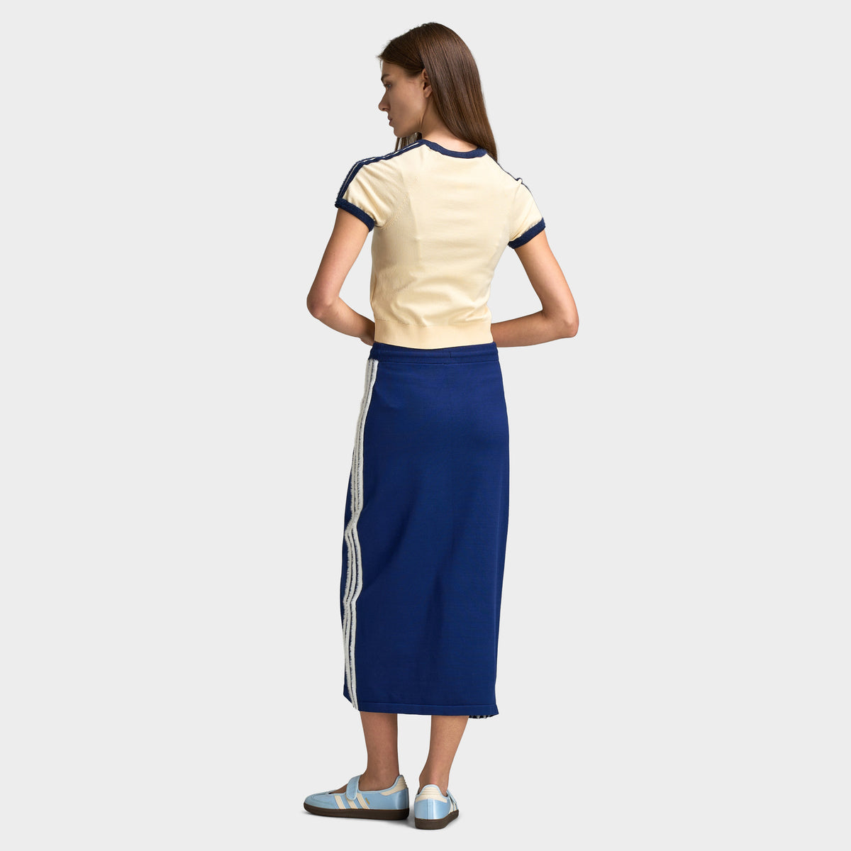 adidas Women's 3 Stripe Knit T-Shirt Warm Vanilla / Night Indigo