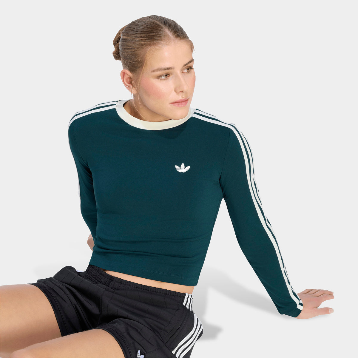adidas 3 Stripe Long Sleeve T-Shirt / Aurora Ivy