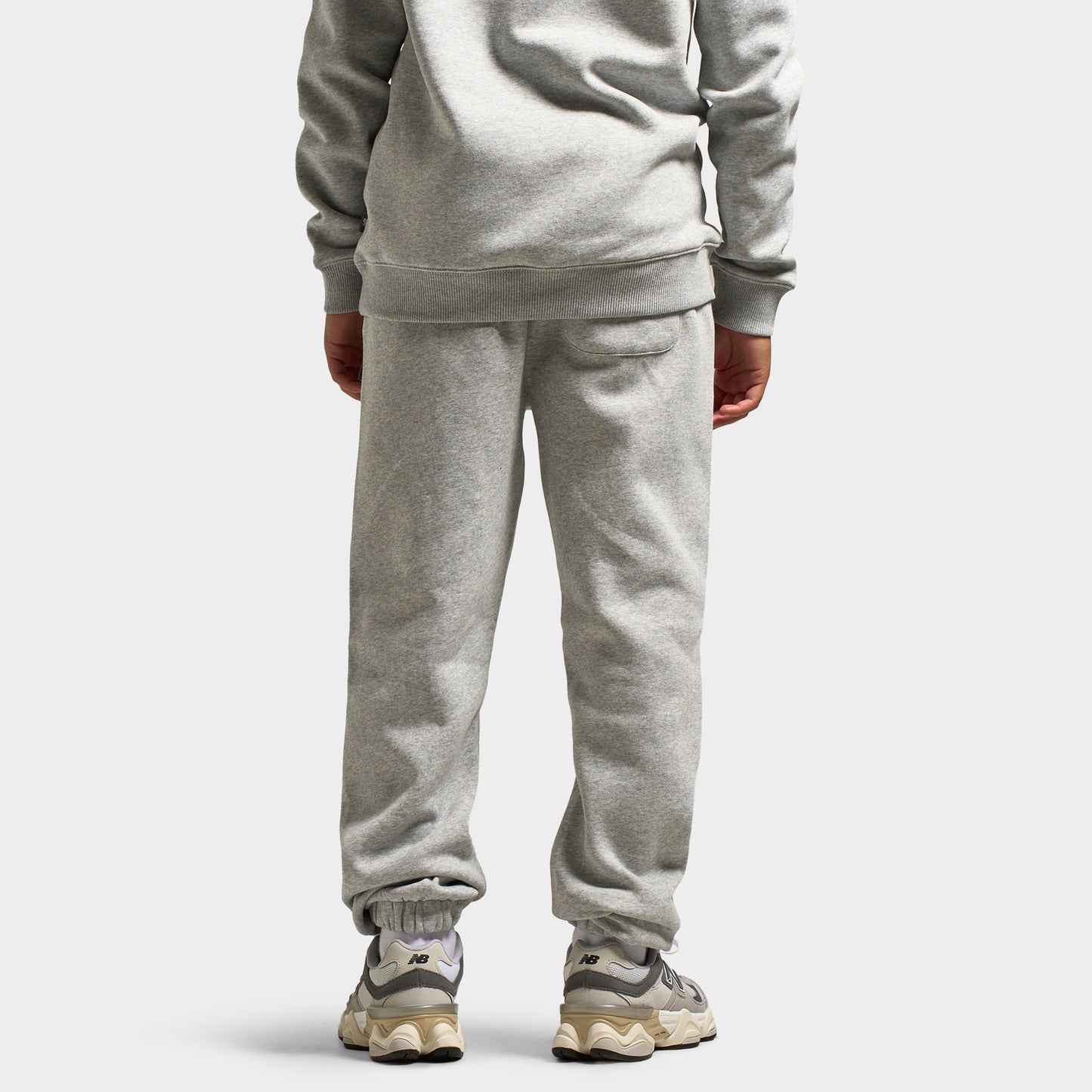 New Balance Juniors' Linear Logo Jogger / Athletic Grey Heat