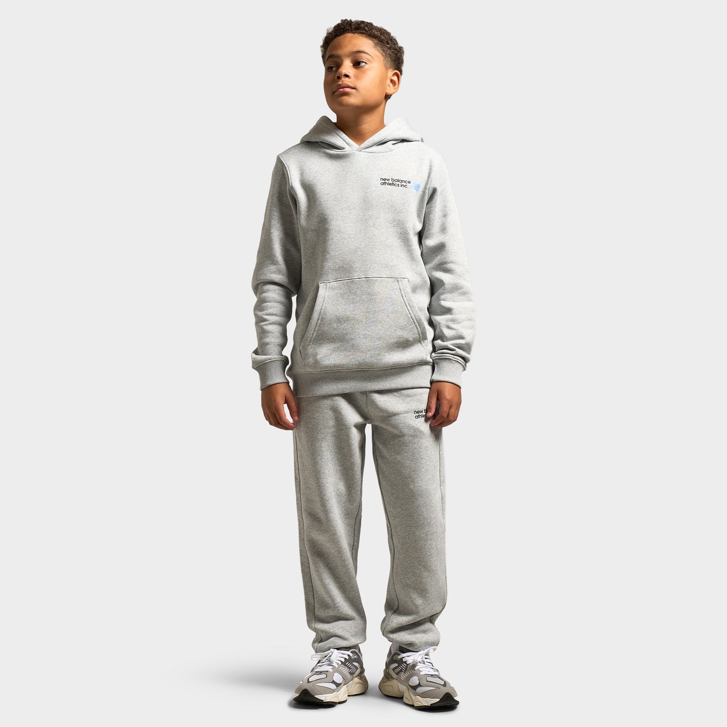 New Balance Juniors' Linear Logo Jogger / Athletic Grey Heat