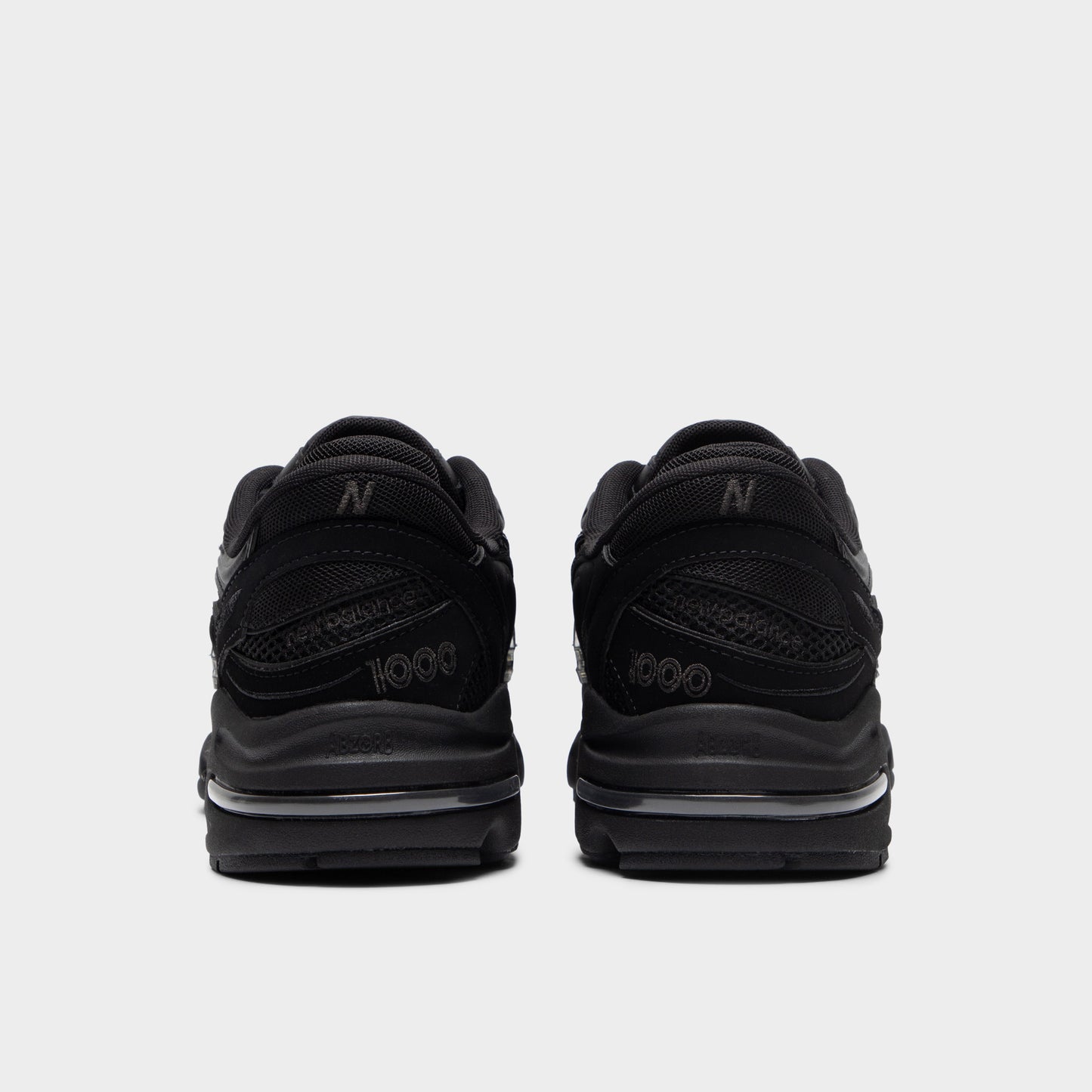 New Balance M1000 Black / Black