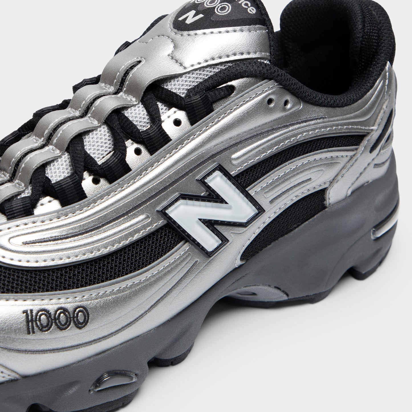 New Balance M1000 Argent Métallique / Noir