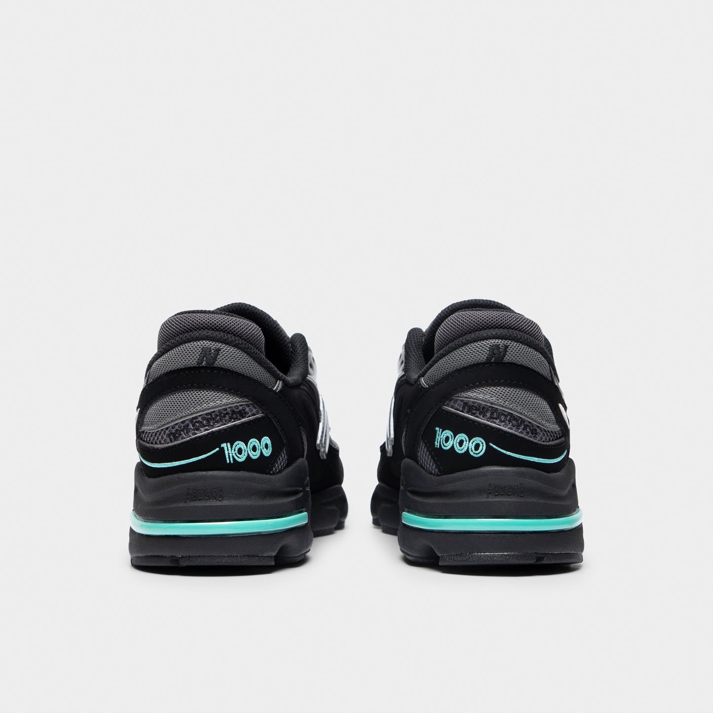 New Balance M1000 Black / Teal