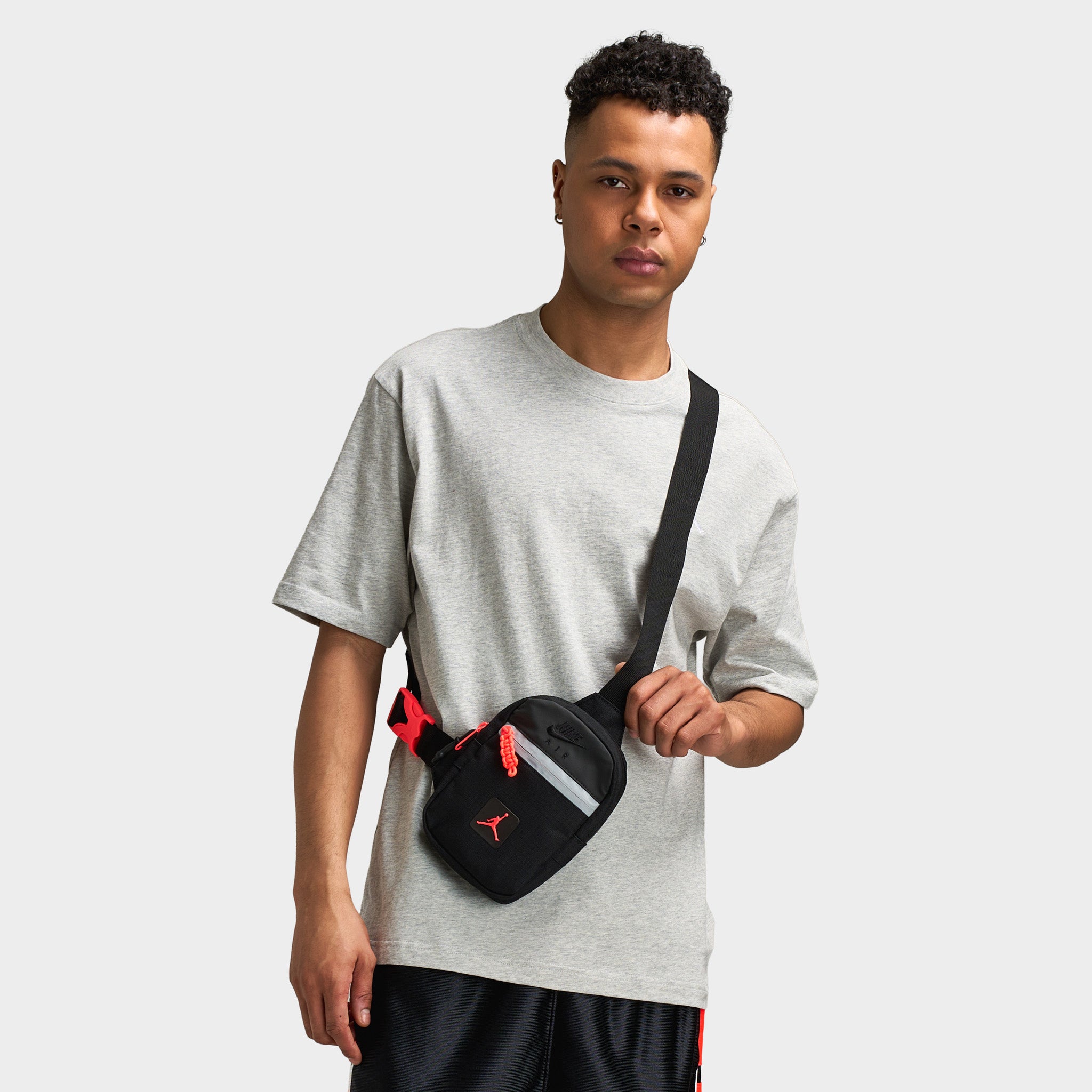 Jordan Cordura Franchise Sling Bag Black / Infrared – JD Sports