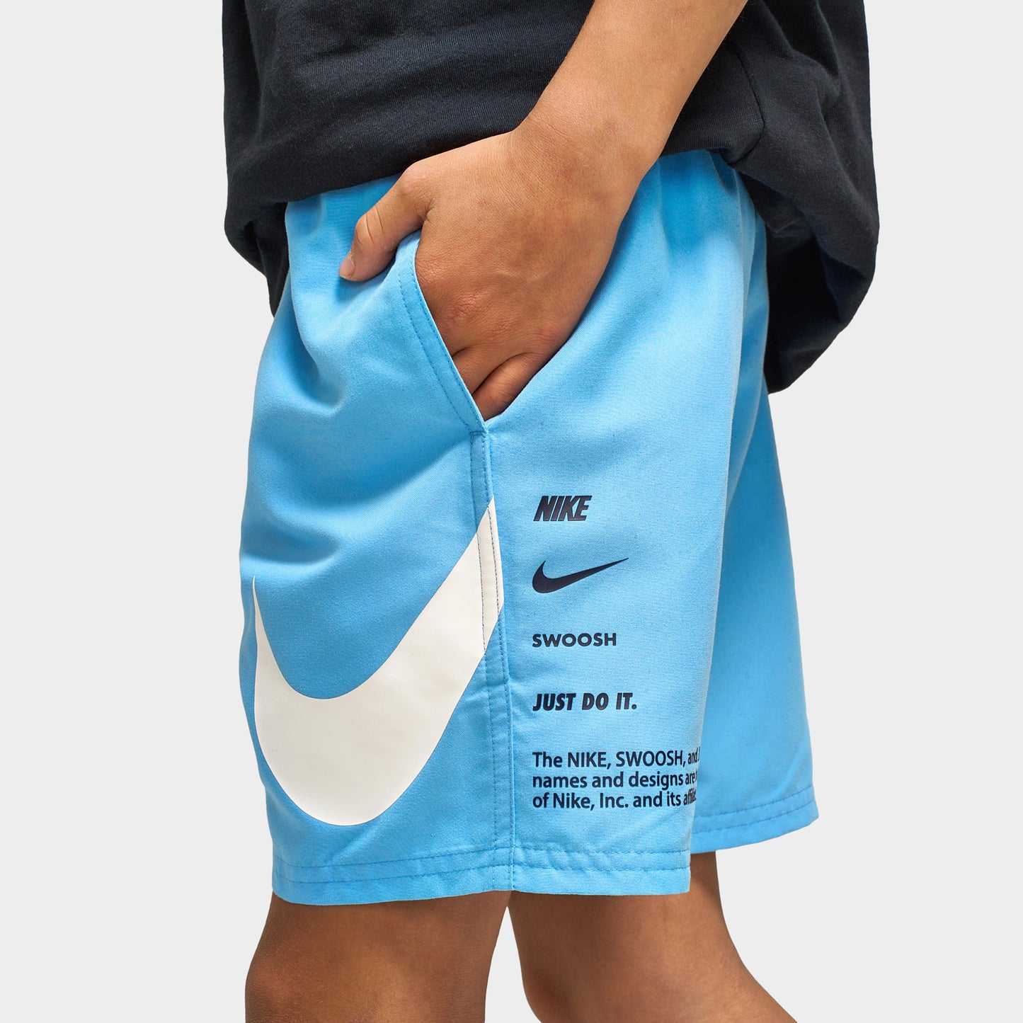 Nike Junior Boys' Stacked Logo Swim Shorts / University Blue