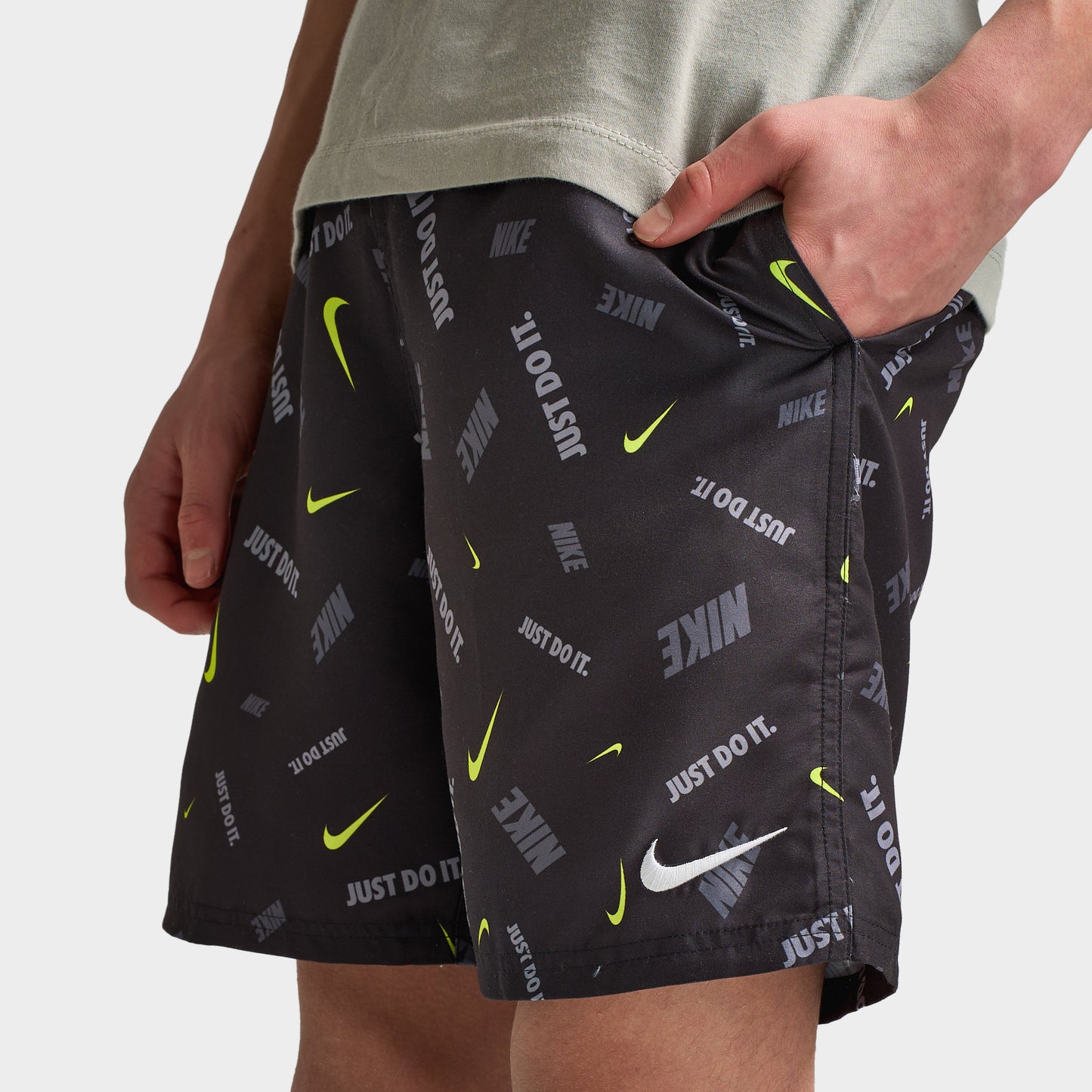 Nike Junior Short de bain AOP Noir / Volt