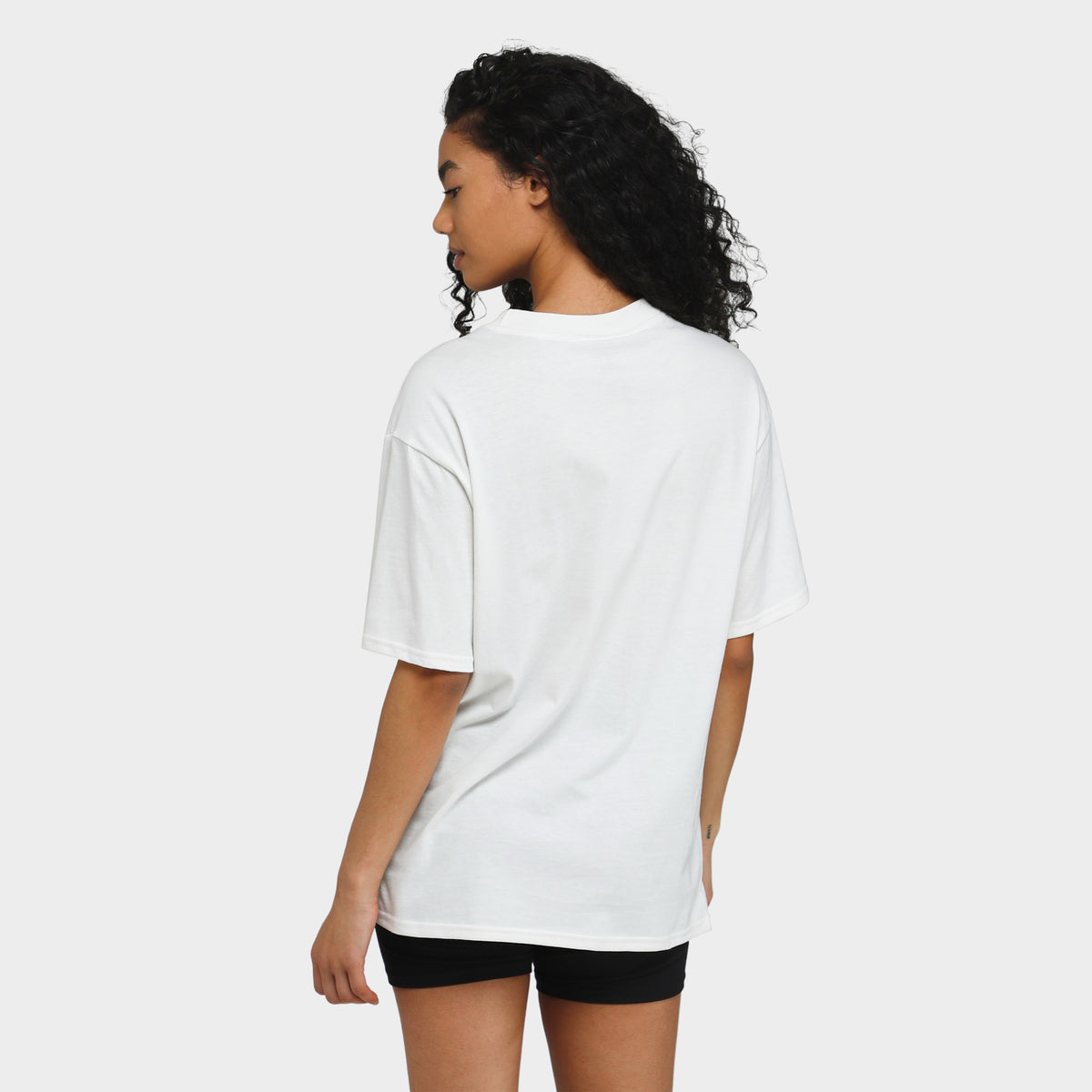 The North Face Women s Evolution Oversized T shirt White Dune JD Sports