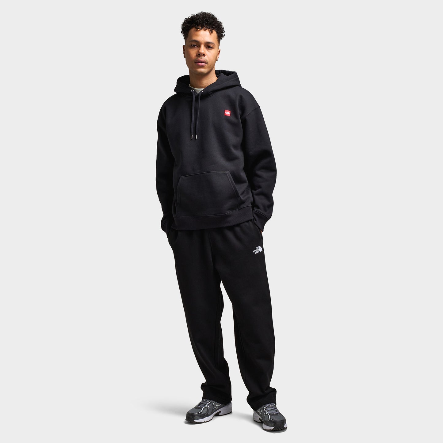 The North Face Evolution Straight Leg Sweatpants TNF Black / TNF White