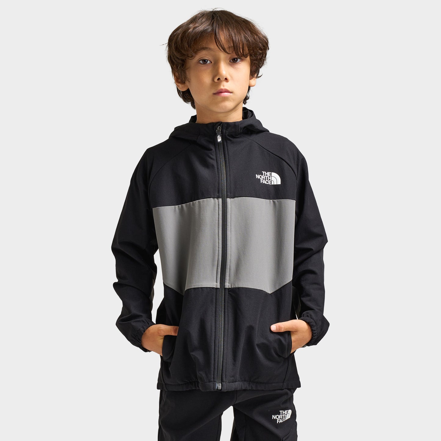 The North Face Juniors' Exploration Wind Jacket / Black
