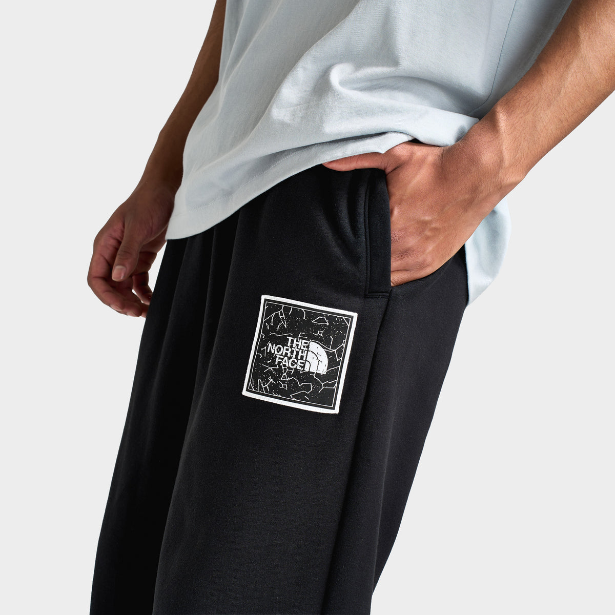 The North Face Astro Logo Pantalon Jogging Ample à Ourlet Ouvert / Noir