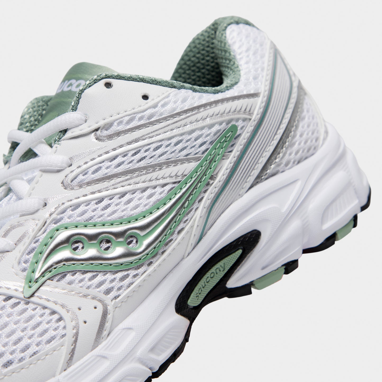 Saucony Women's Ride Millennium White / Sage