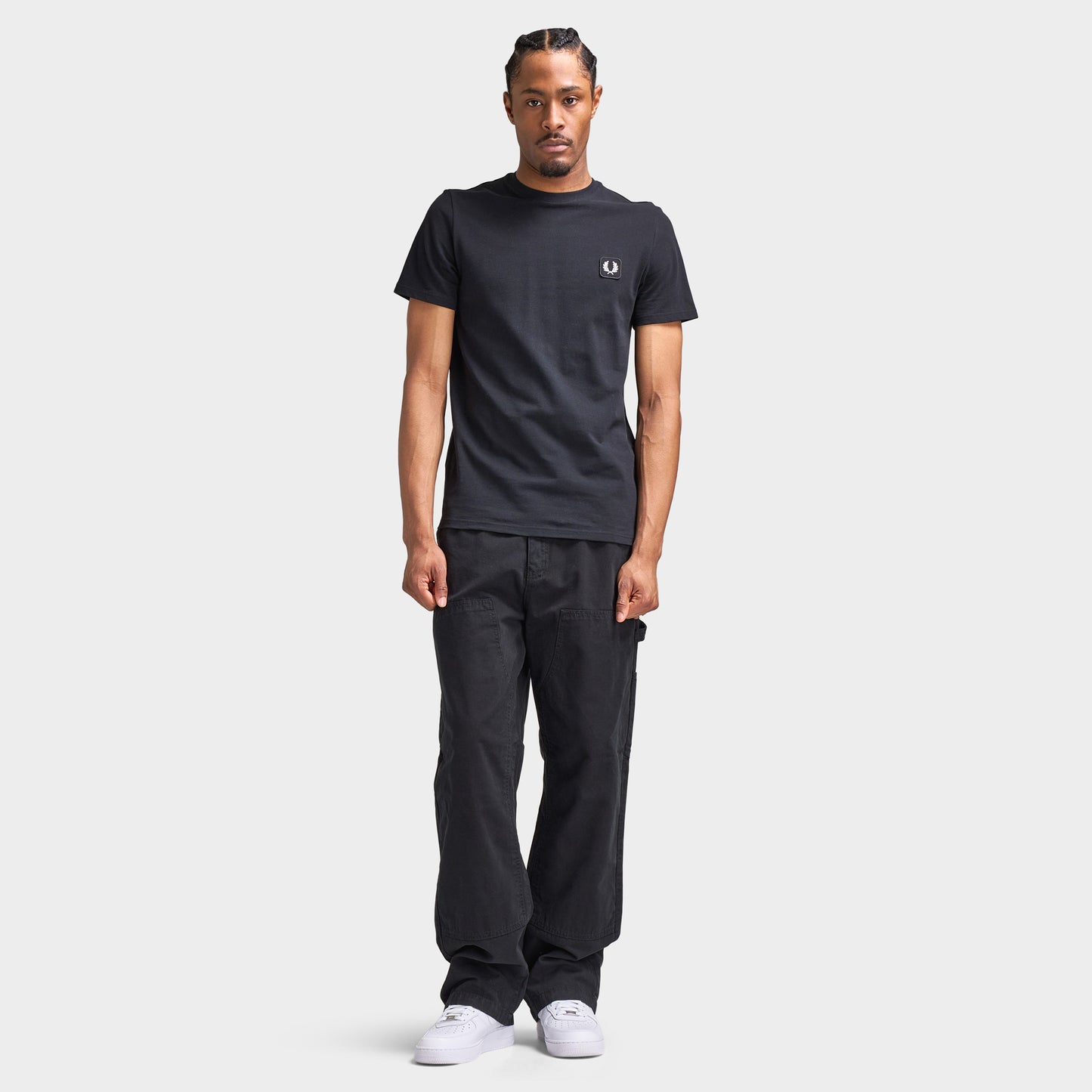 Fred Perry Badge T-Shirt / Black