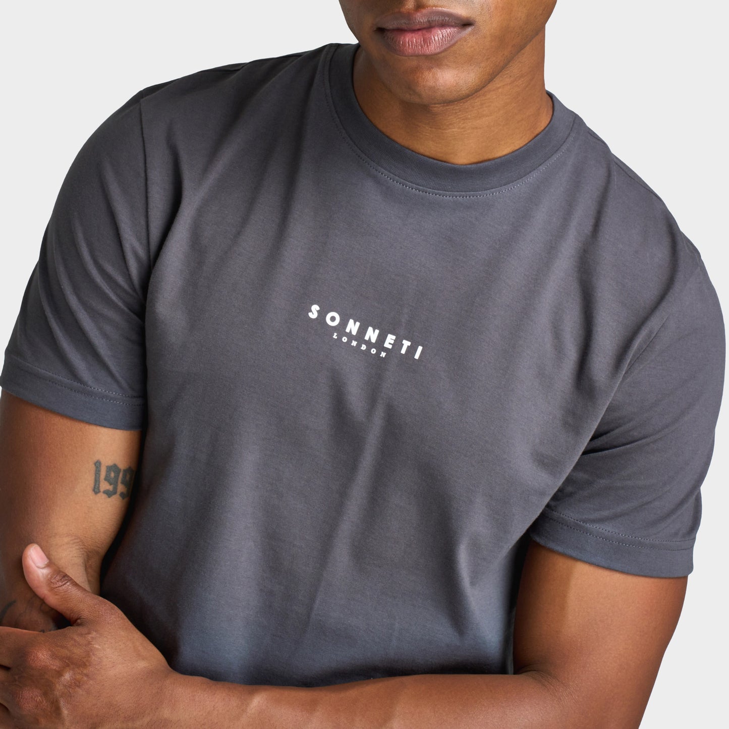 Sonneti London T-Shirt / Asphalt