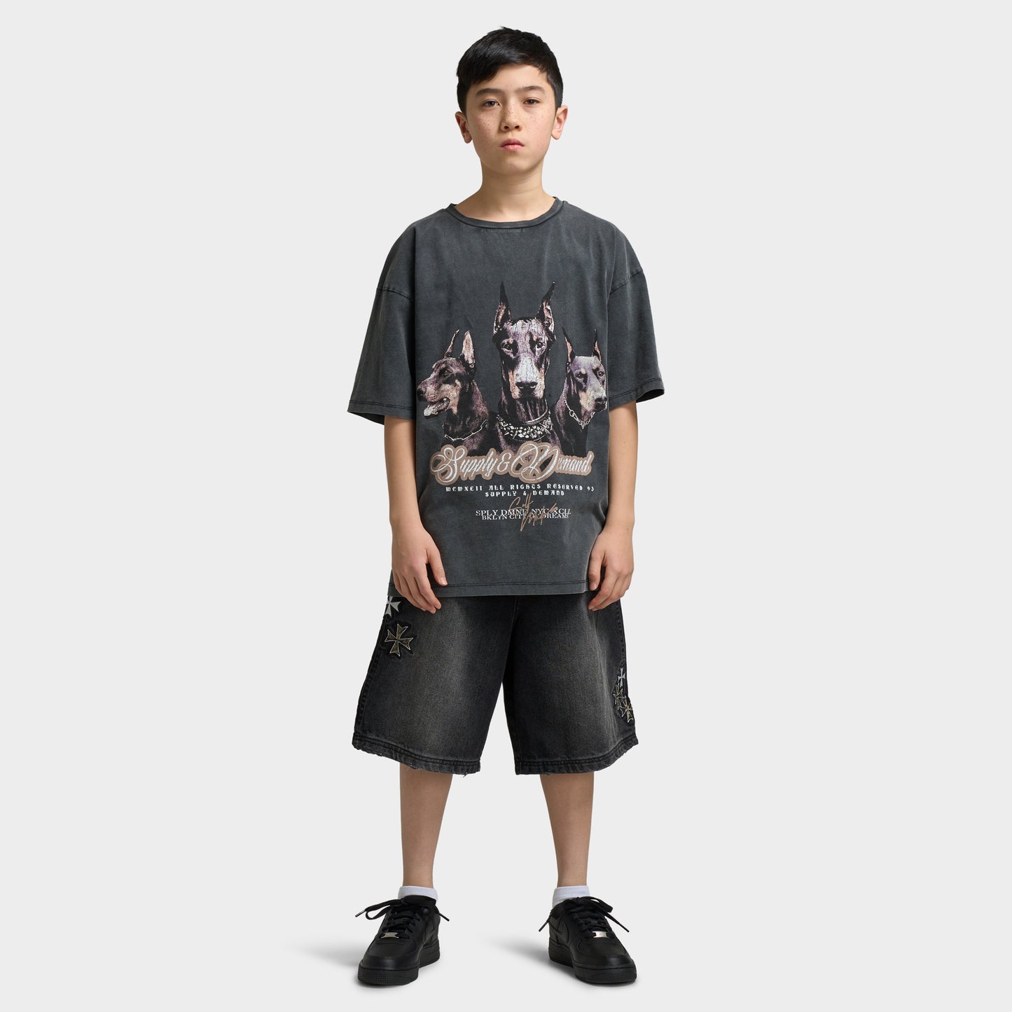 Supply & Demand Juniors' Slate Denim Shorts / Washed Black