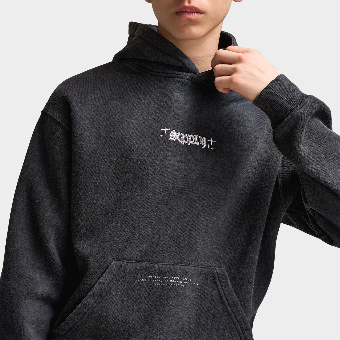 Supply & Demand Junior Boys' Quita Hoodie / Washed Black