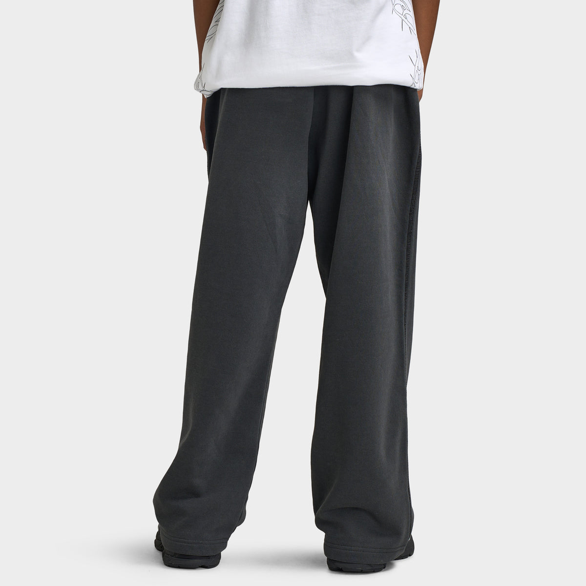 Supply & Demand Juniors' Fracture Pants / Washed Black