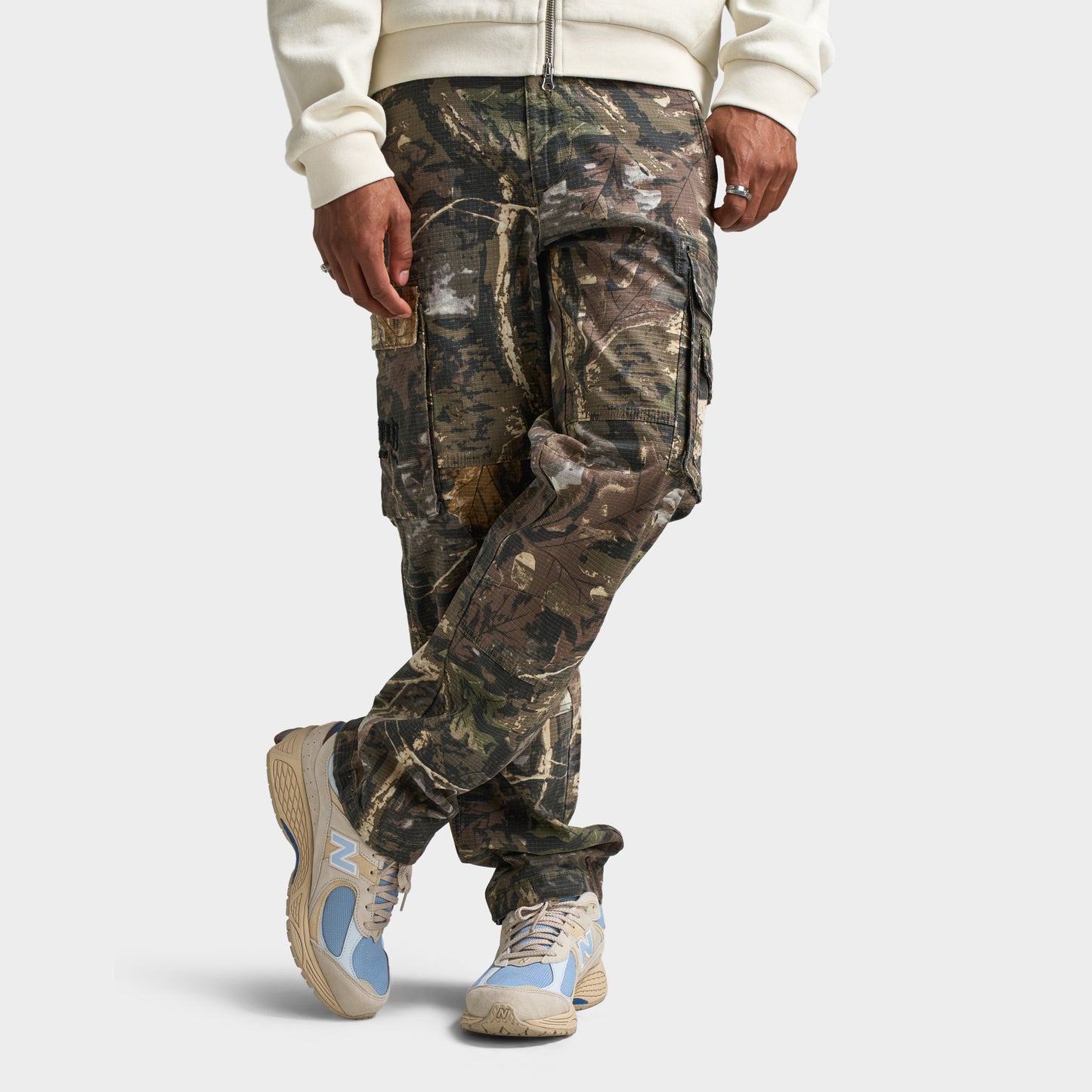 Supply and Demand Realtree Cargo Pantalons / Vétiver