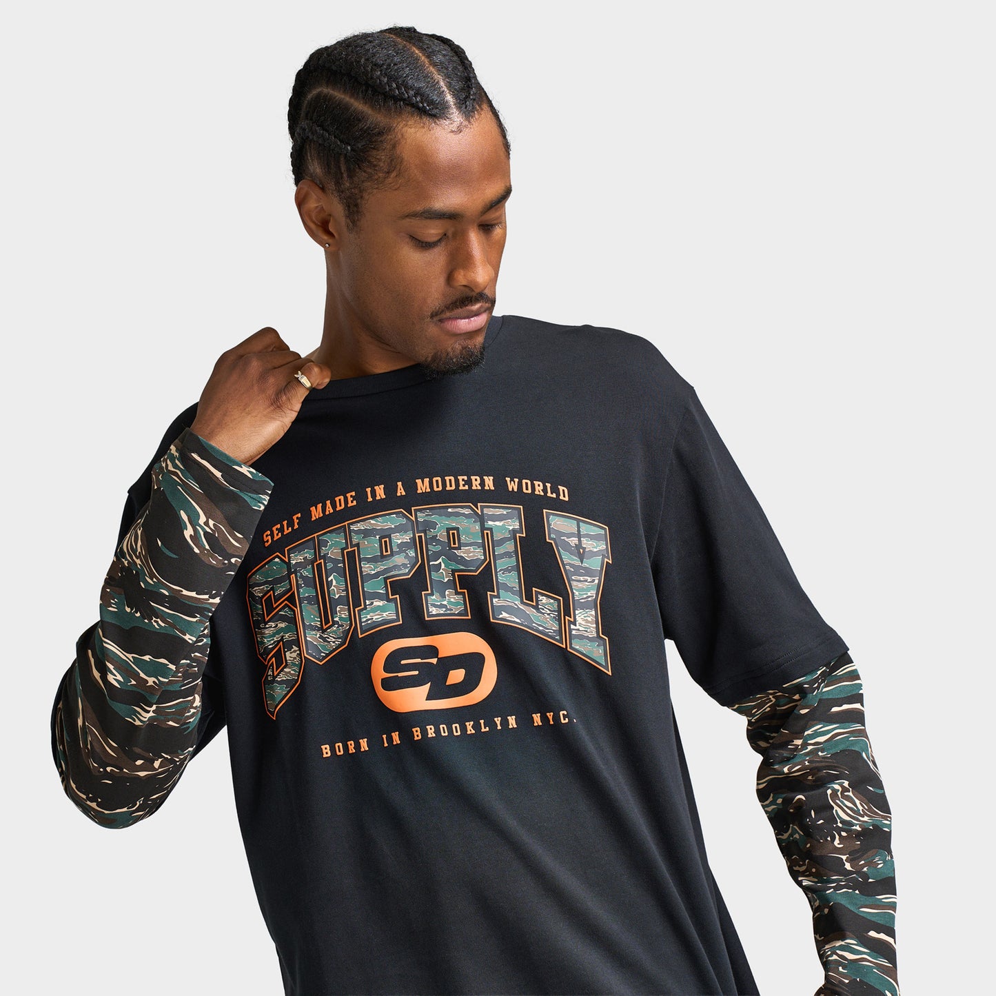 Supply & Demand Brickshaw Chandail à Manches Longues Noir / Woodland Camo