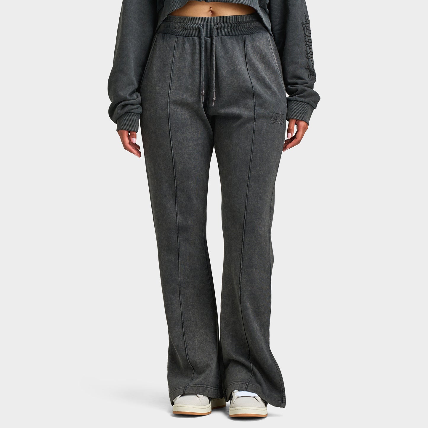 Supply & Demand Pantalon évasé fendu Monair pour femme / Gris délavé