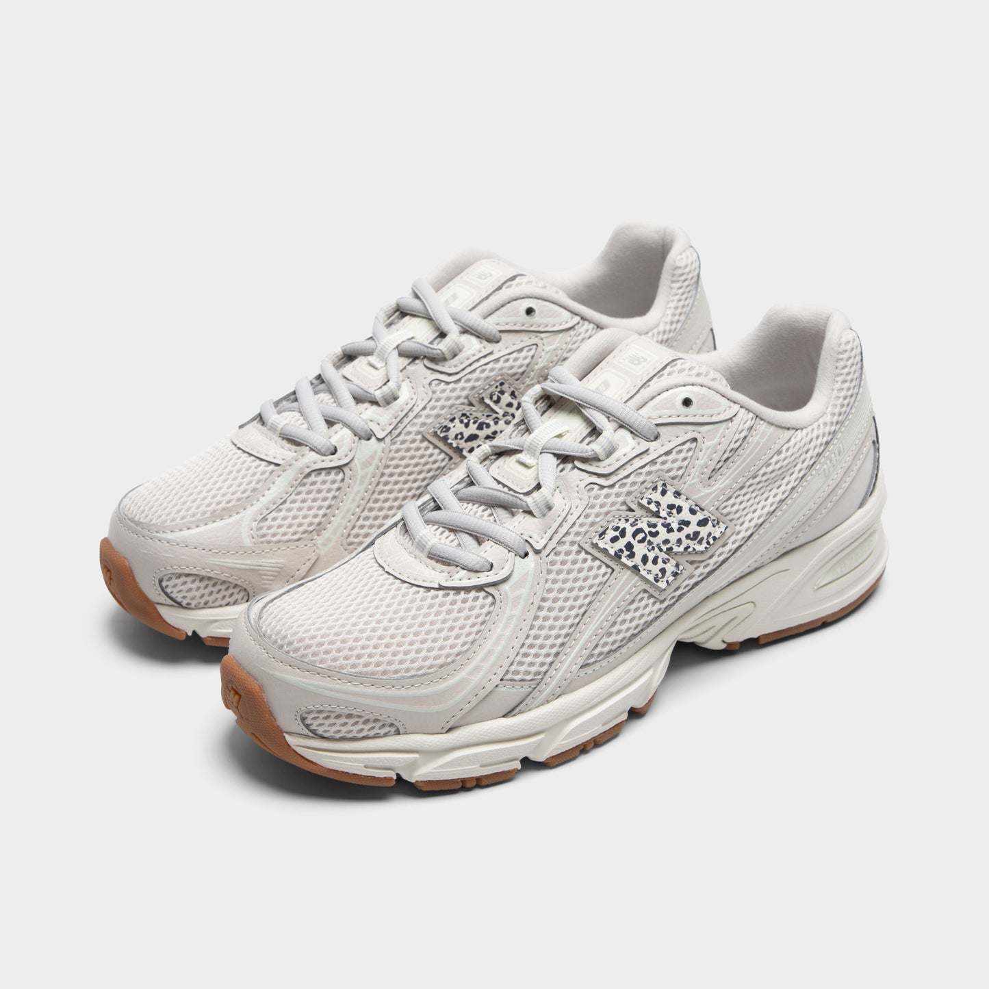 New Balance 740 Moonbeam / Sel marin