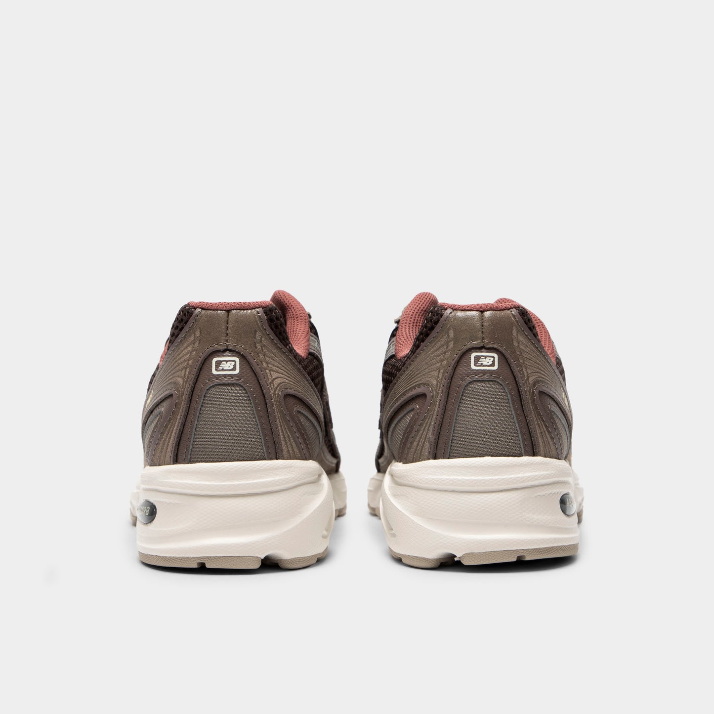 New Balance 740 Cortado / Thunder Brown