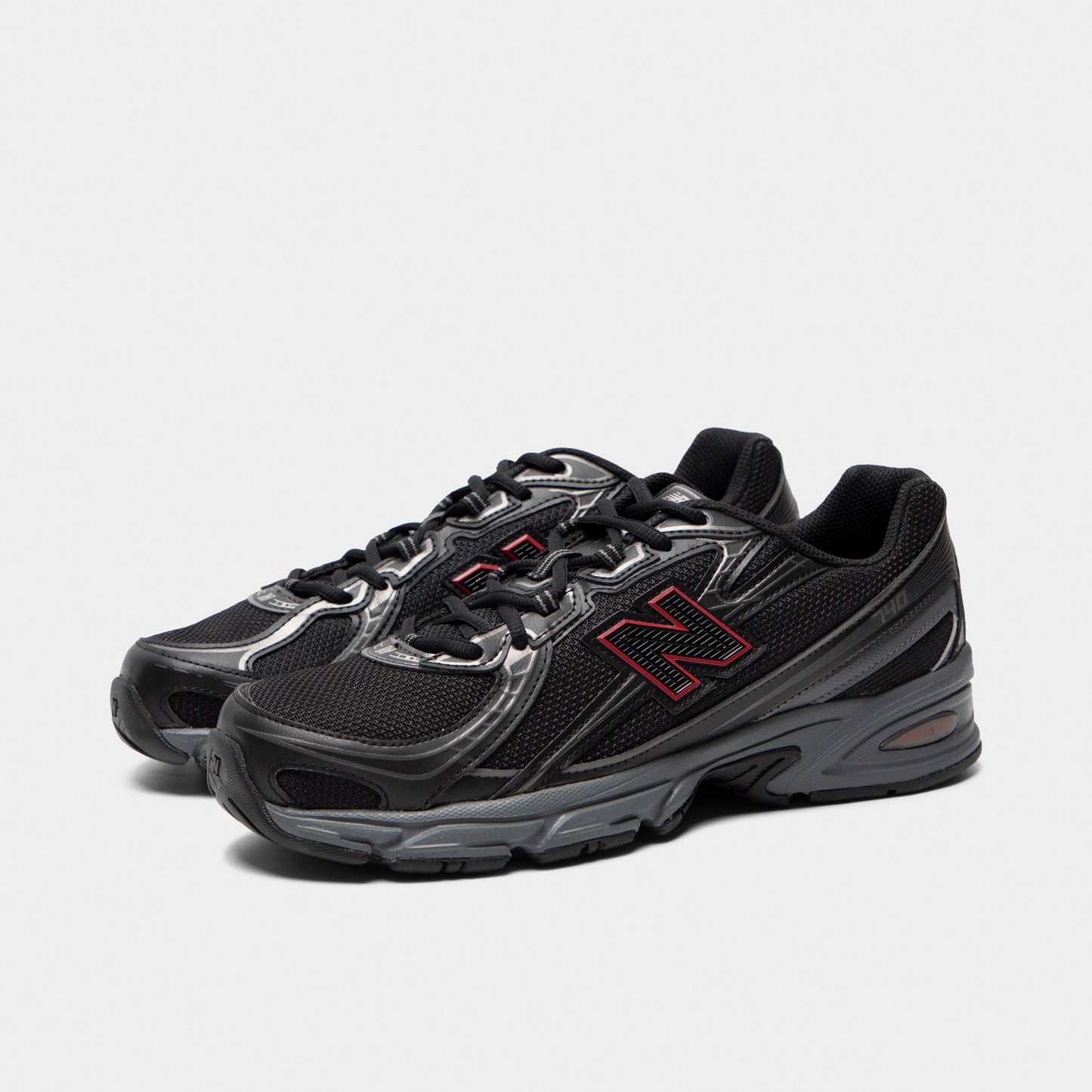 New Balance 740 Noir / Noir