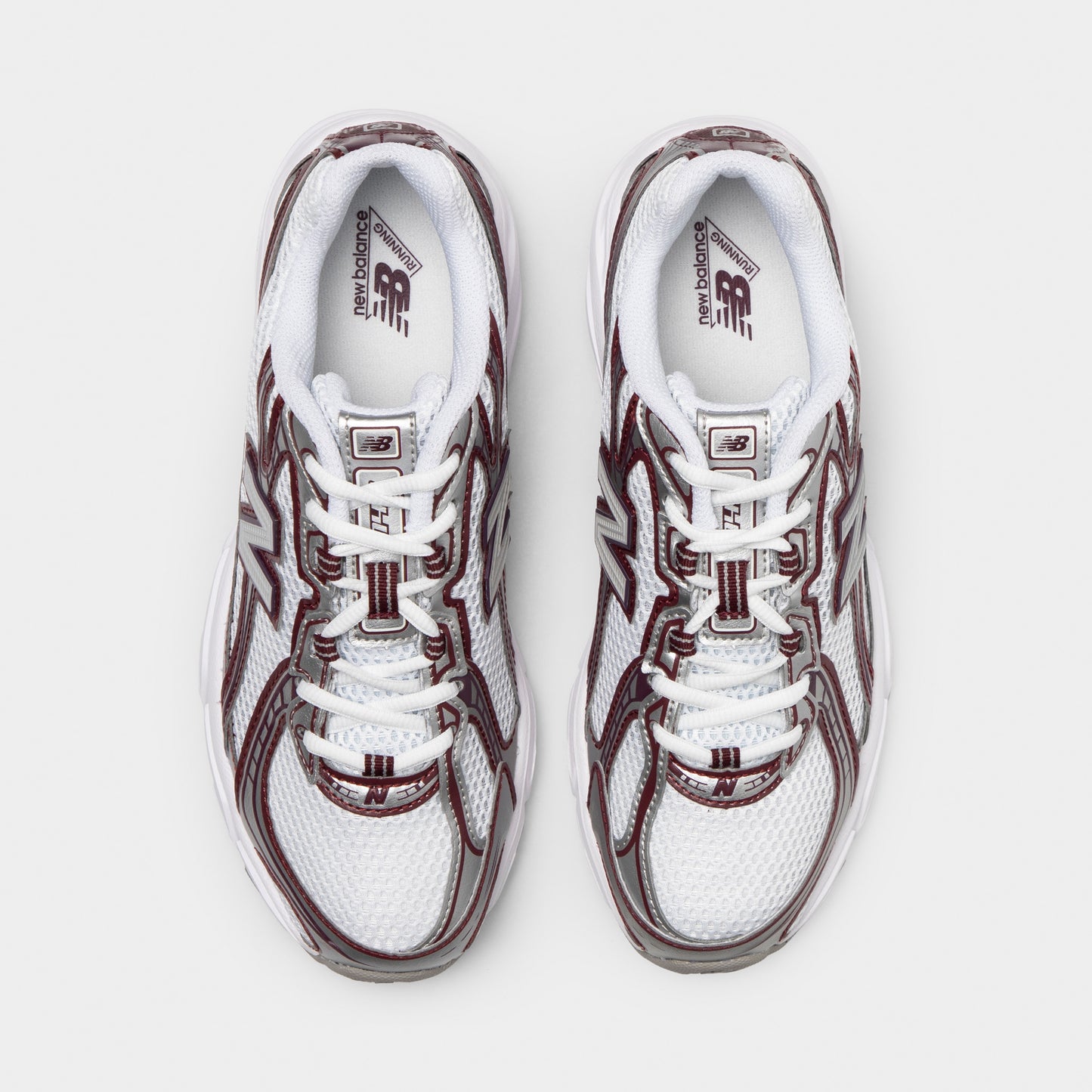 New Balance Women's 740 Burgundy / White
