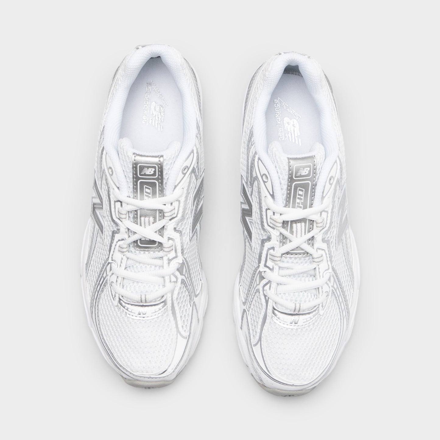New Balance 740 White / Silver Metallic