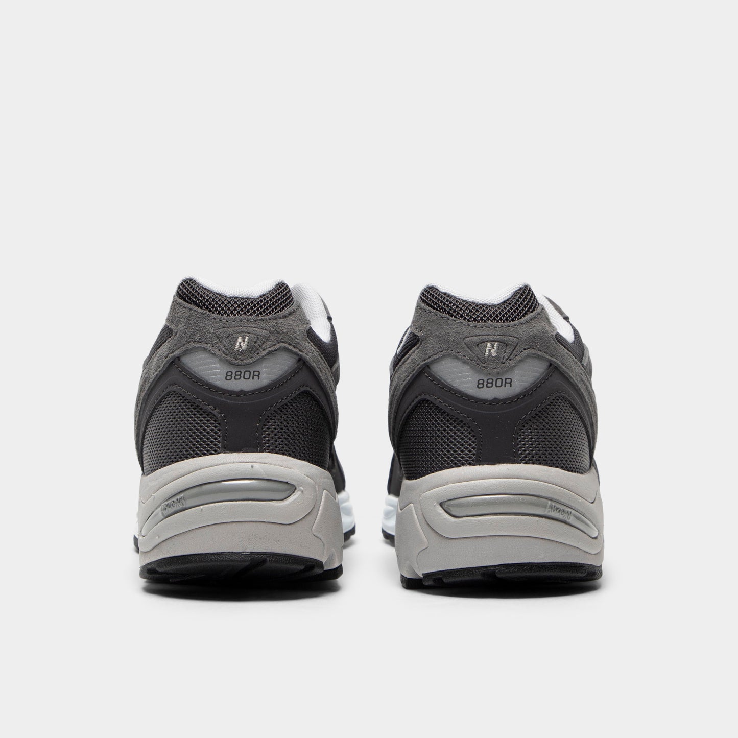 New Balance 880 Grey / Grey