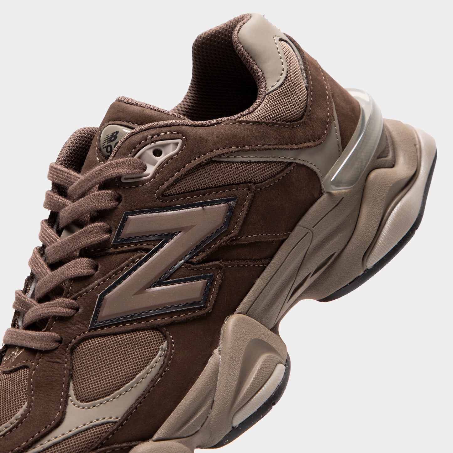 New Balance 9060 Cortado / Linen