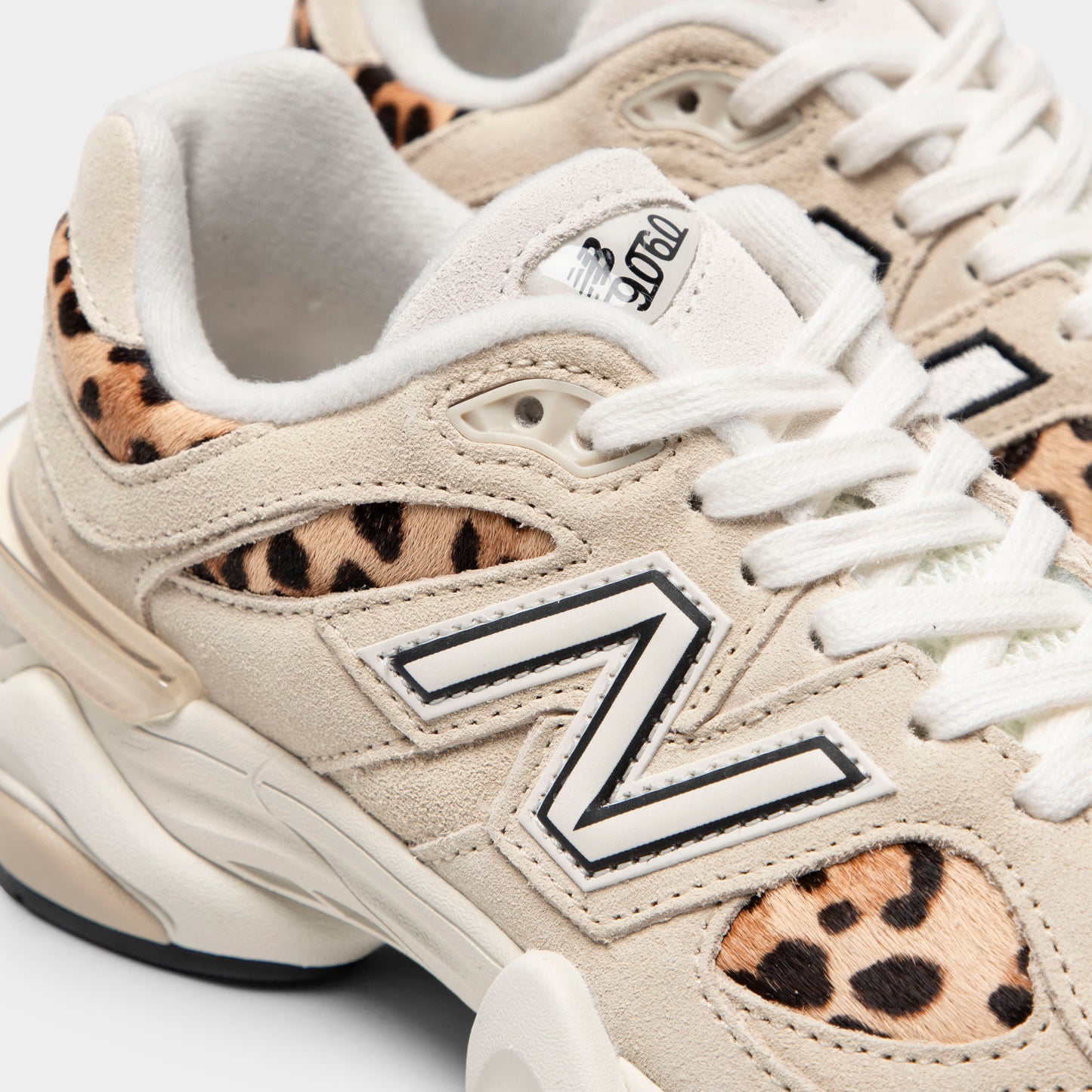 New Balance Women's 9060 Leopard / Sandstone - Sandstone