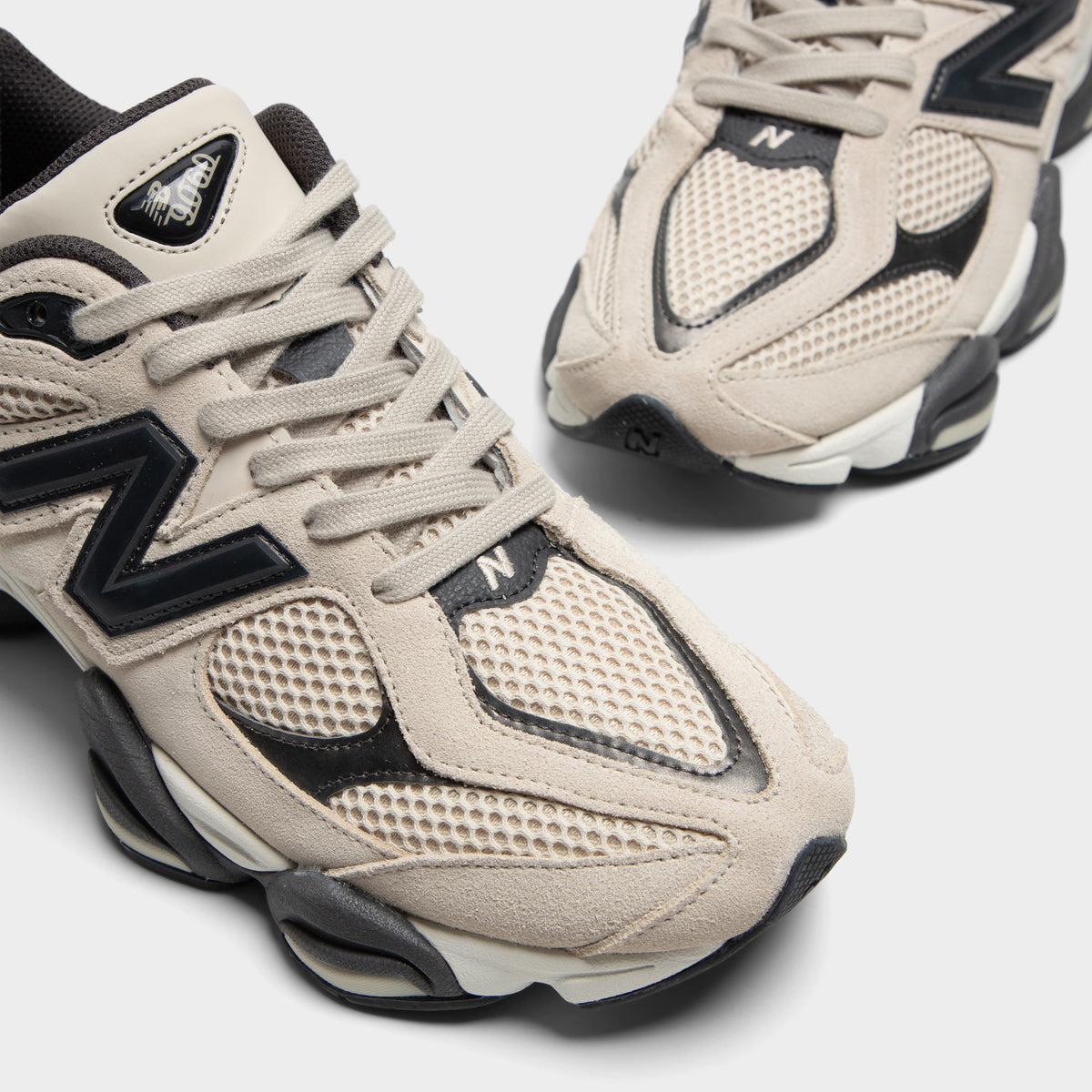 New Balance 9060 Timberwolf / Black Cement