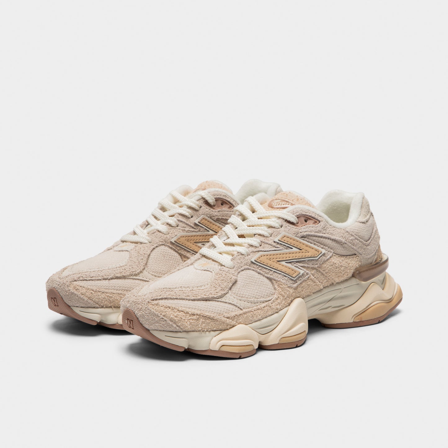 New Balance 9060 Bisque / Sea Salt
