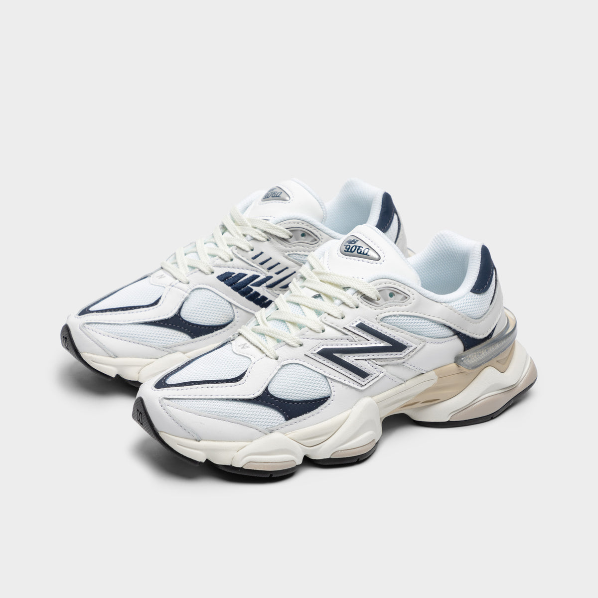 New balance outlet 60