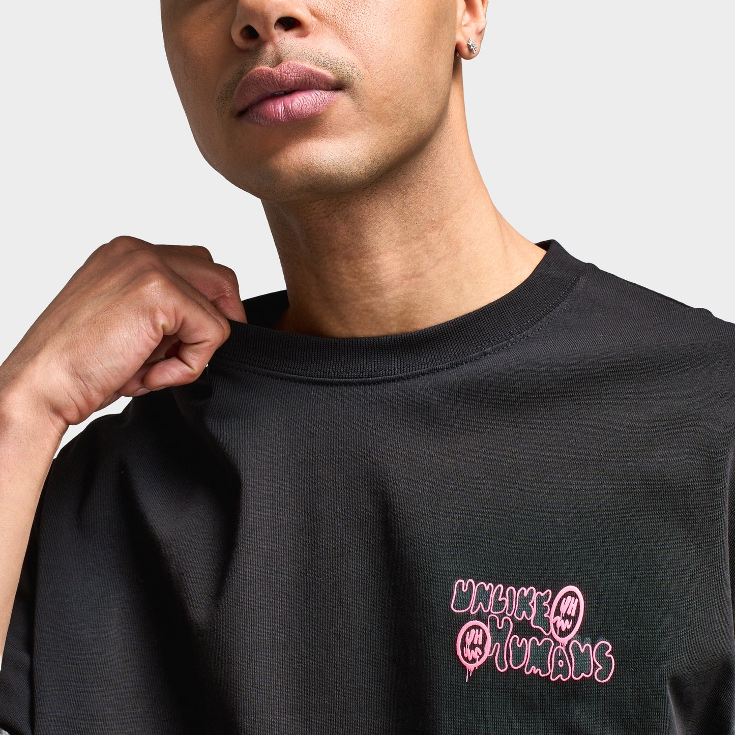 Unlike Humans Hindsight T-shirt Graphique / Noir
