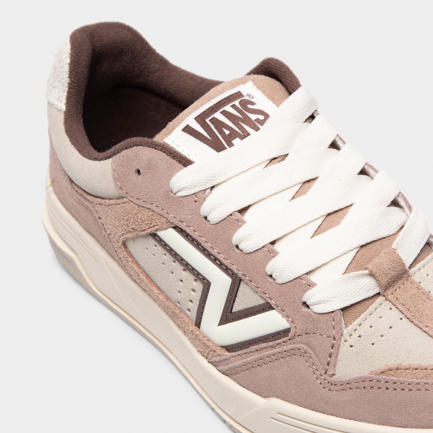 Vans Upland Neutral / Deep Taupe