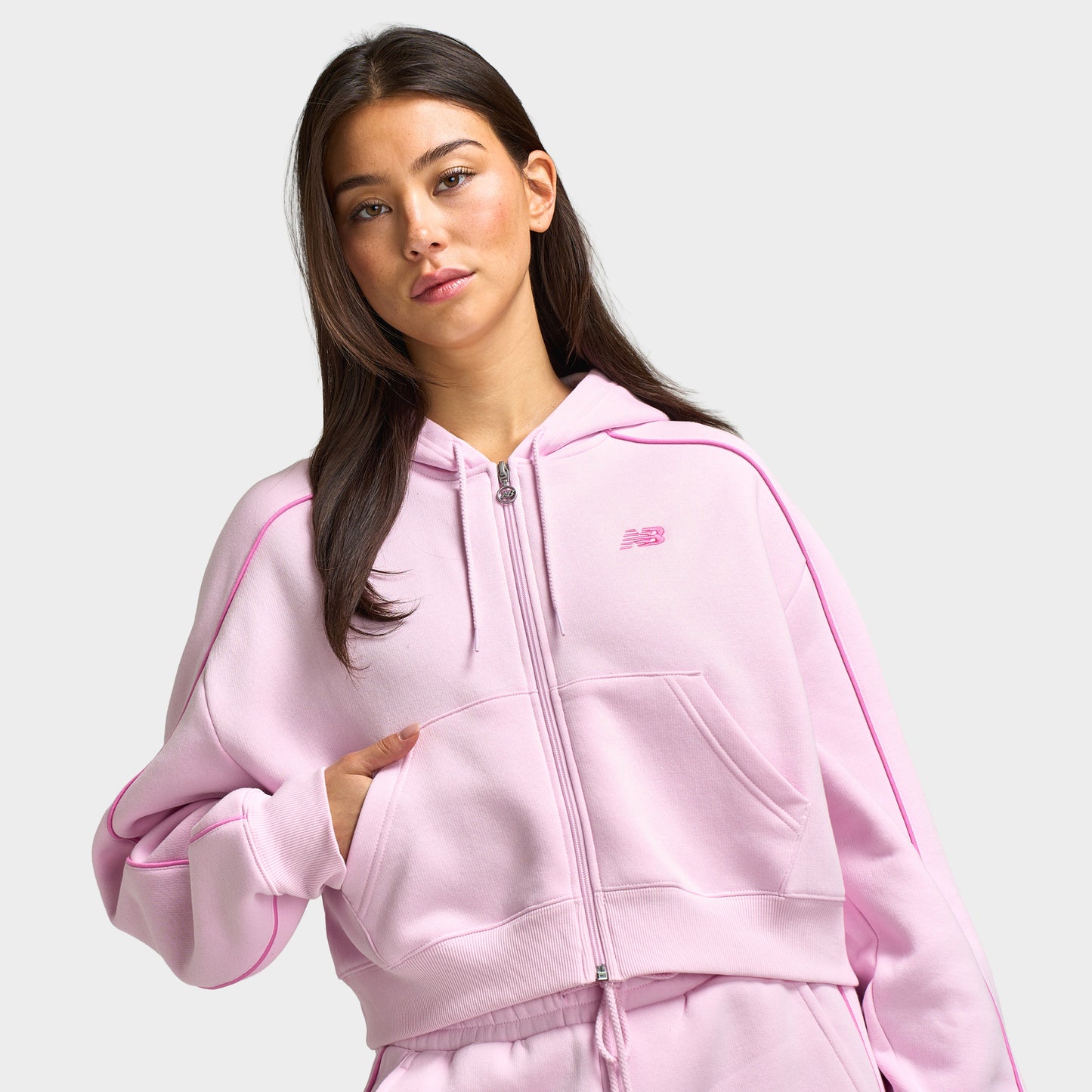 New Balance Women's Piping Full-Zip Hoodie / Light Raspberry
