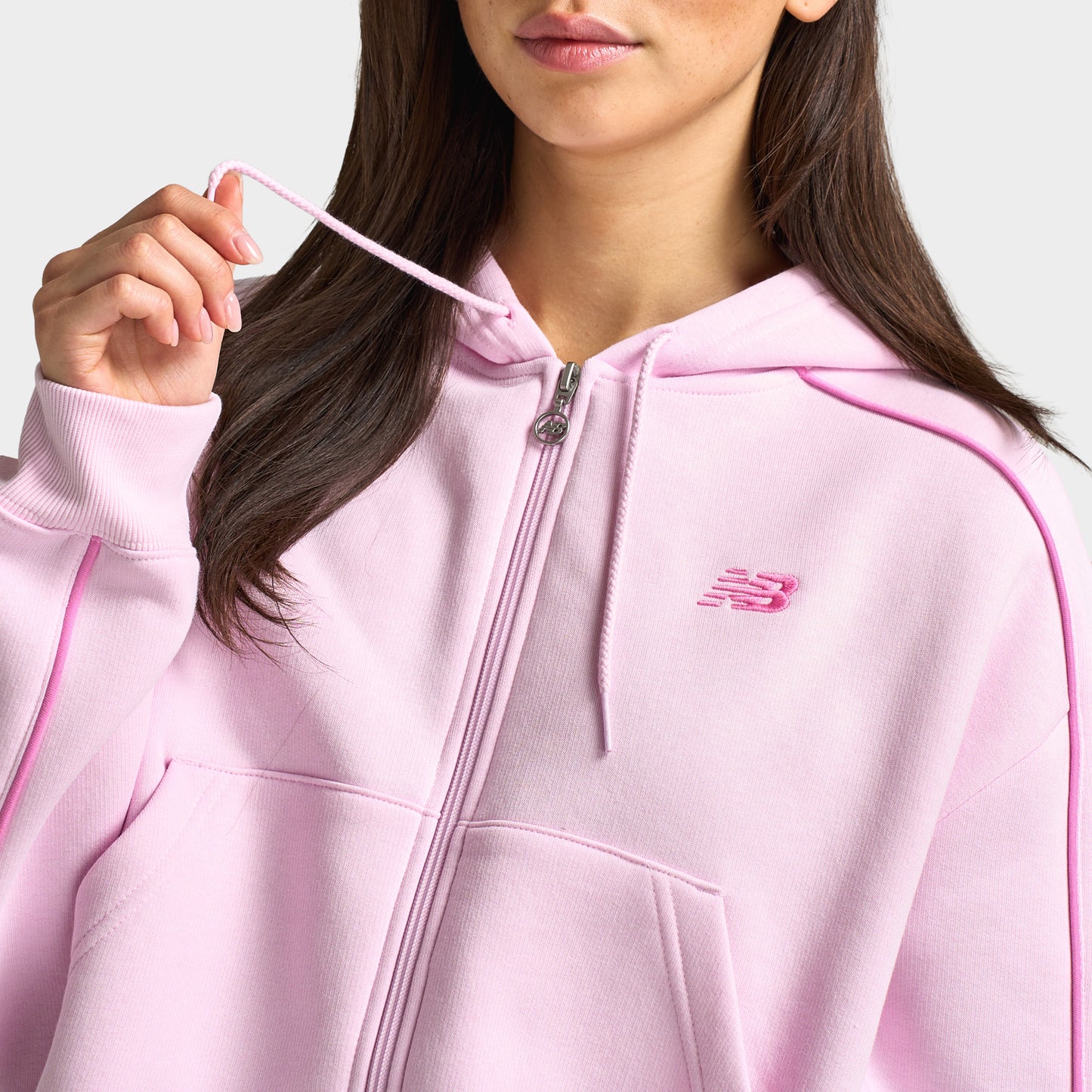 New Balance Women's Piping Full-Zip Hoodie / Light Raspberry