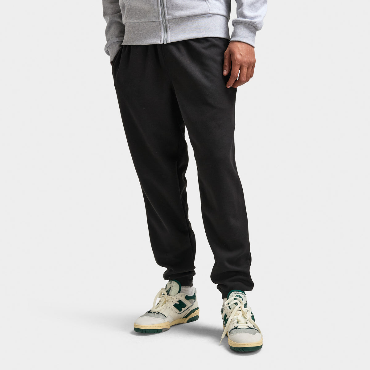Lacoste Tapered Lightweight Double Face Sweatpants Black