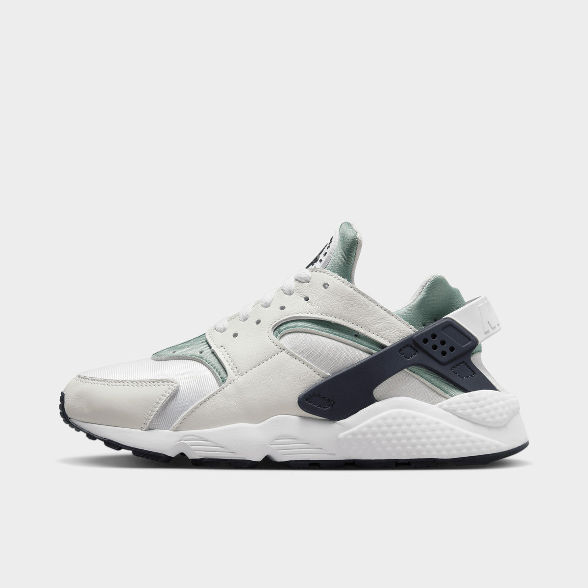 Do nike huarache run small best sale