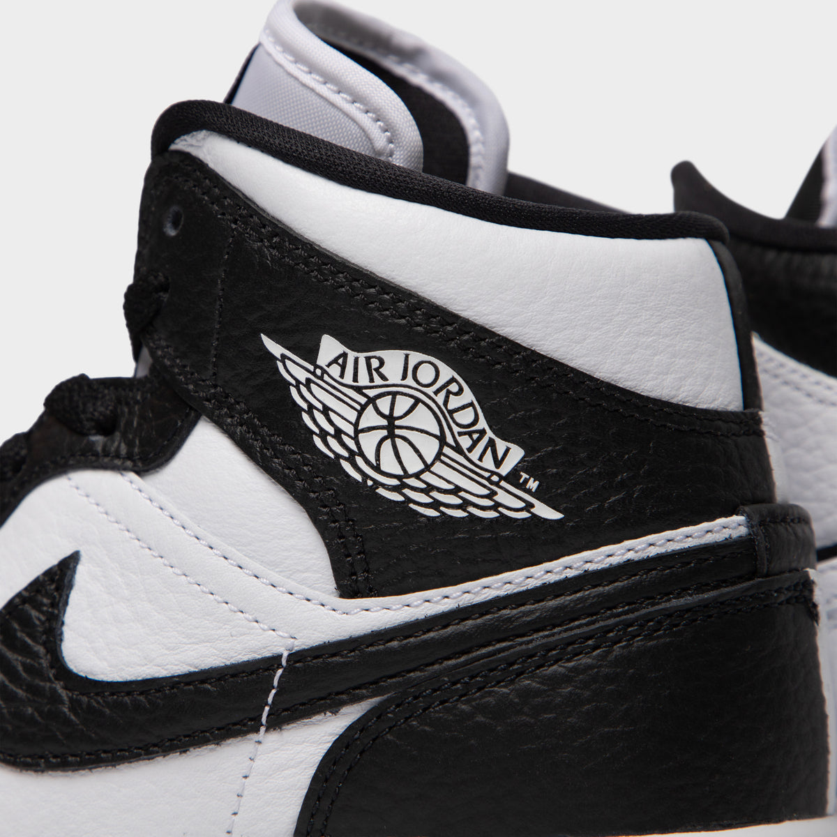 Jordan 1 mid outlet jd
