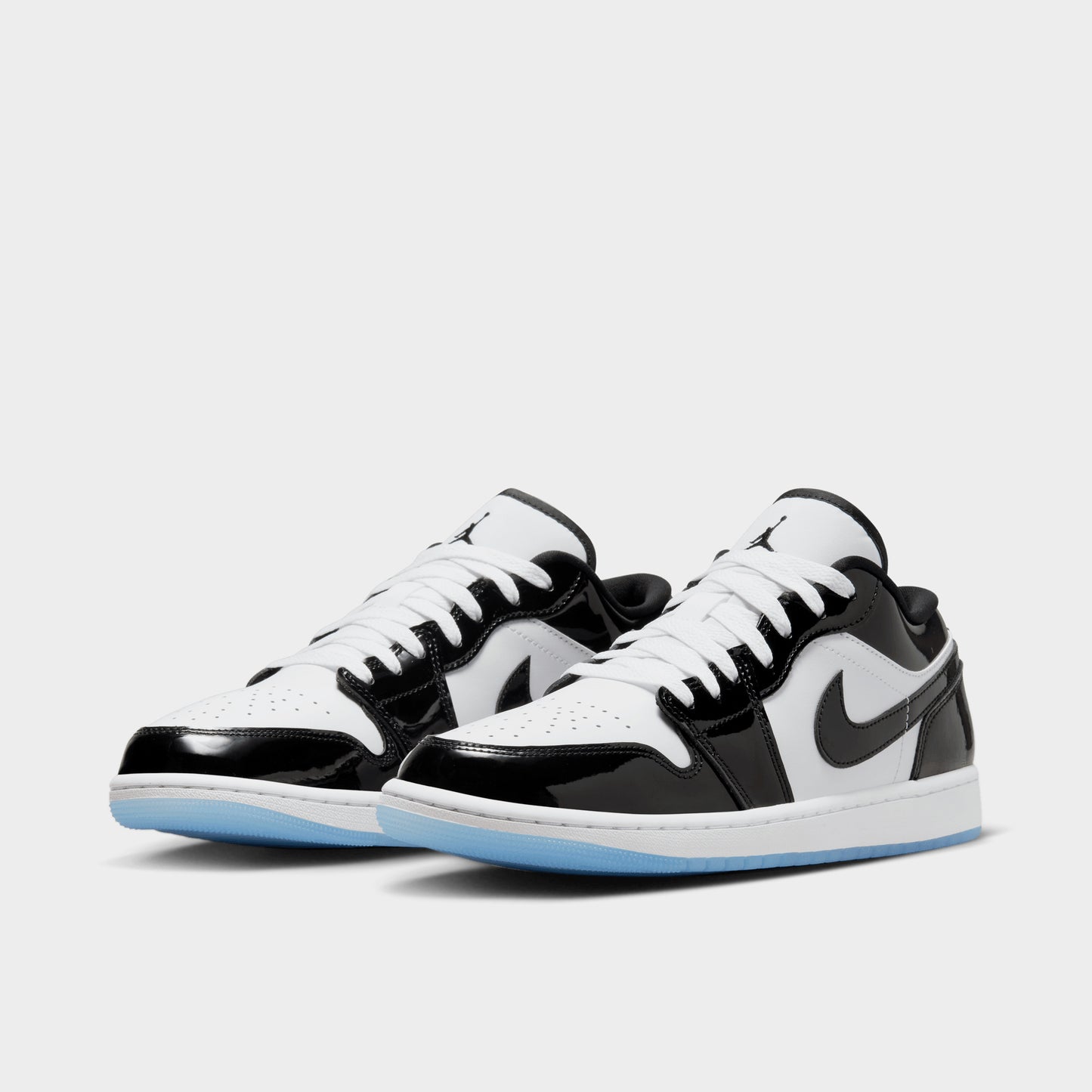 Jordan 1 Low SE White / Black