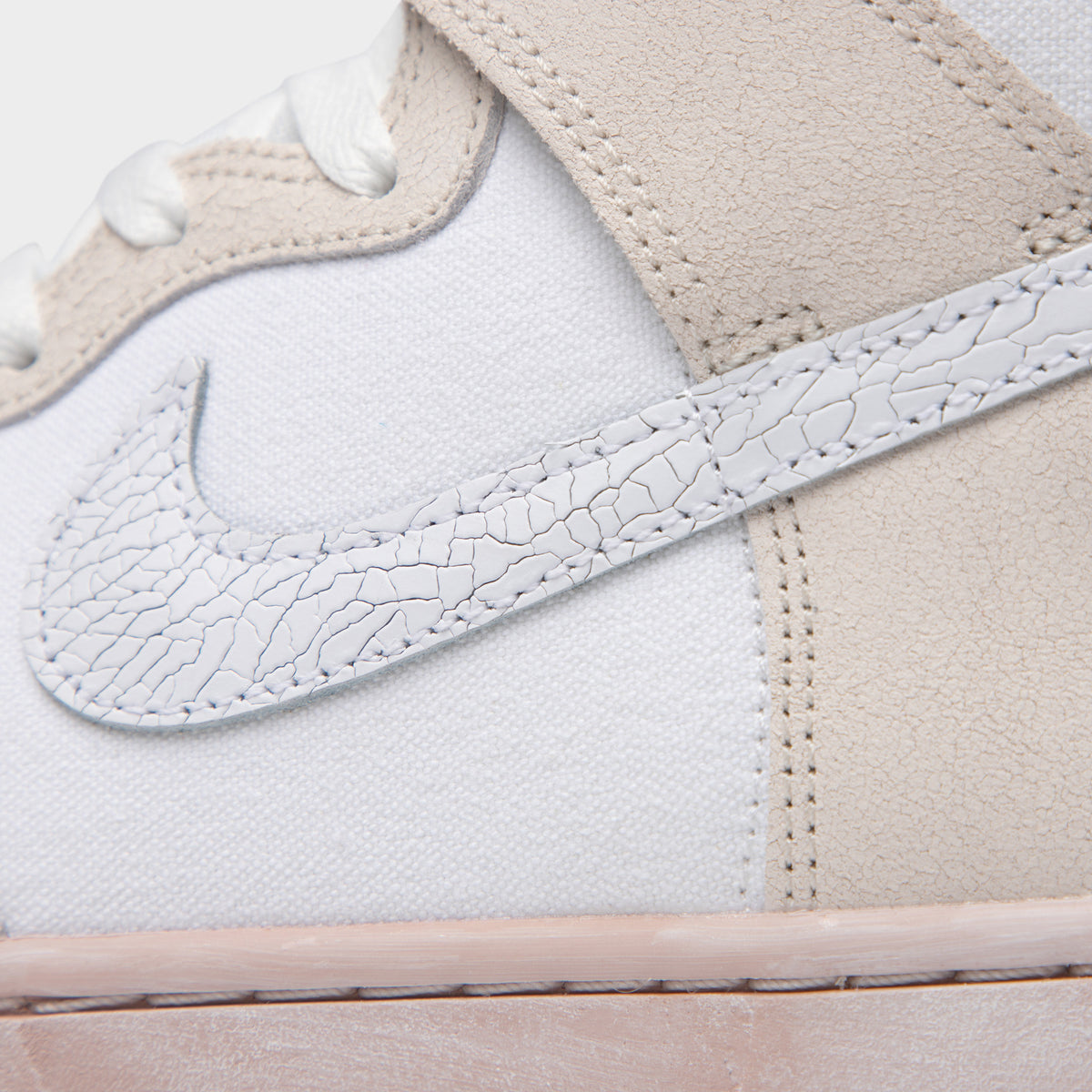 Nike Dunk High Retro Premium Summit White / Phantom - Pink Oxford