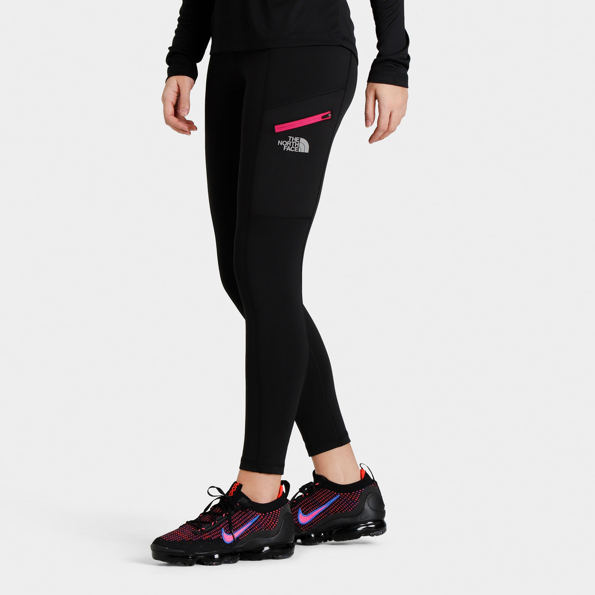 The North Face Women's Winter Warm Essential Leggings – SOLE DESIRE // RUN  NEWPORT